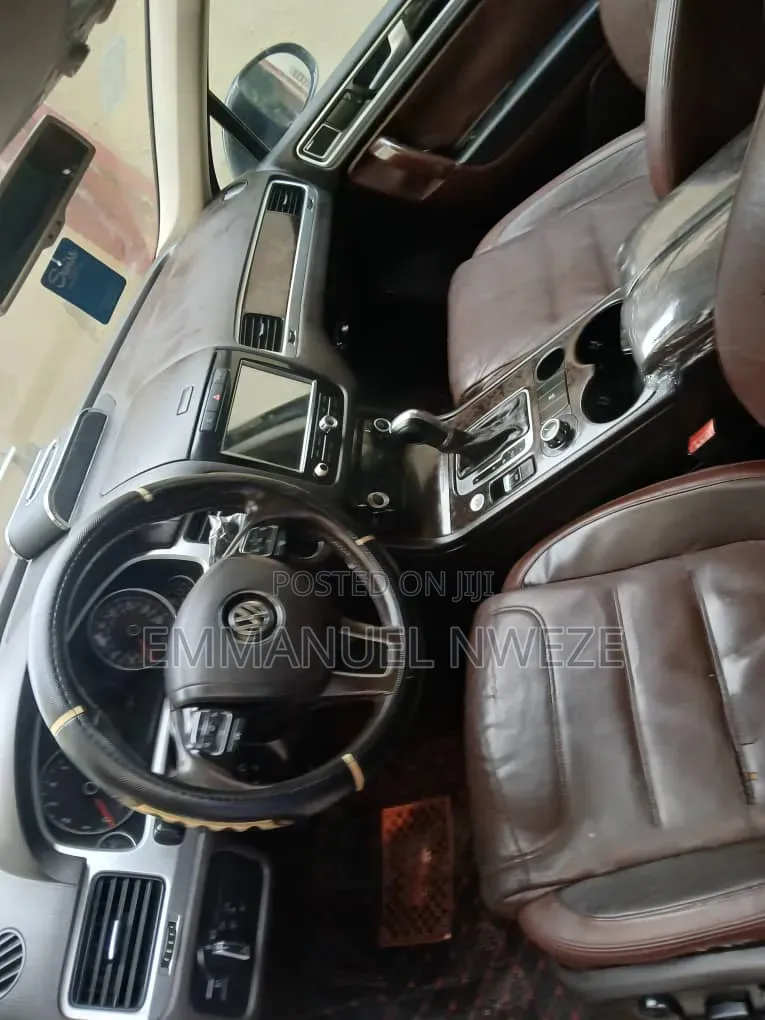 Volkswagen Tiguan 2014 Black