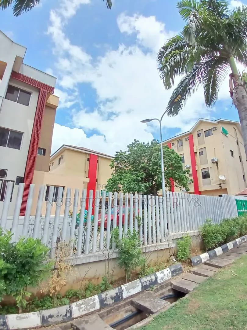 Standard 86rooms 5-Star Hotel at Wuse Abuja