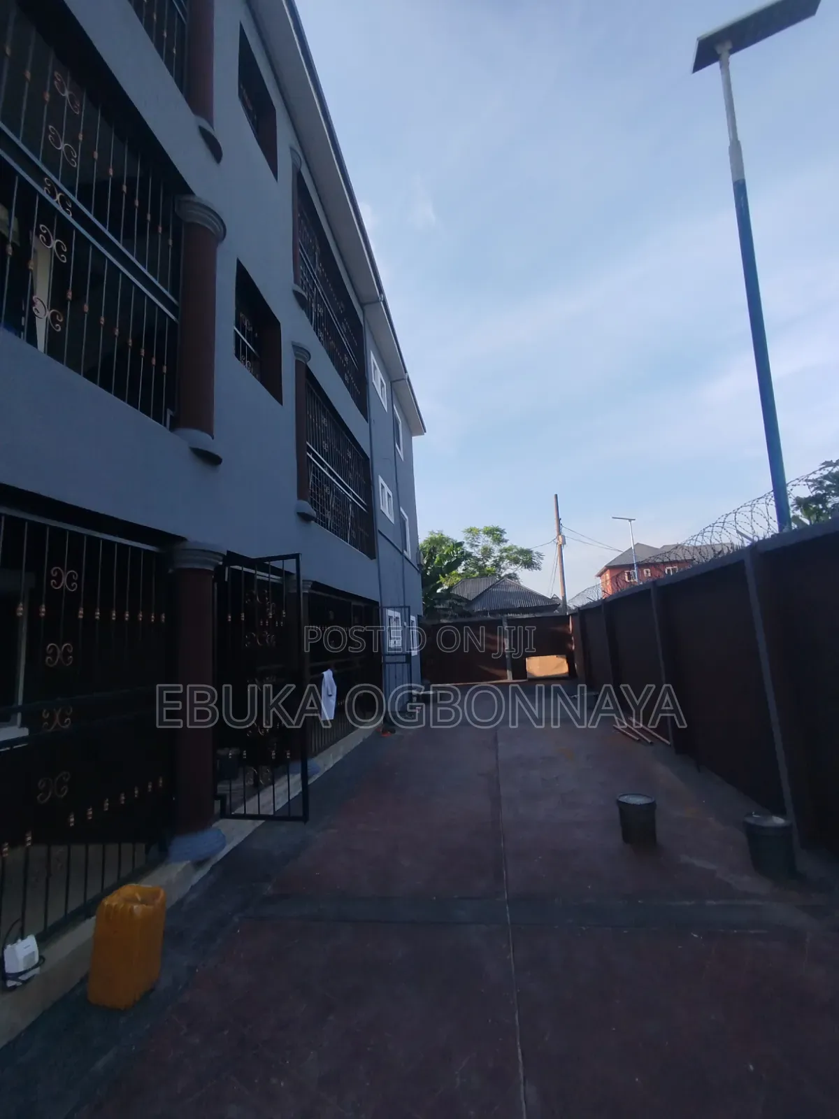 2bdrm Block of Flats in County Garden, Port-Harcourt for rent
