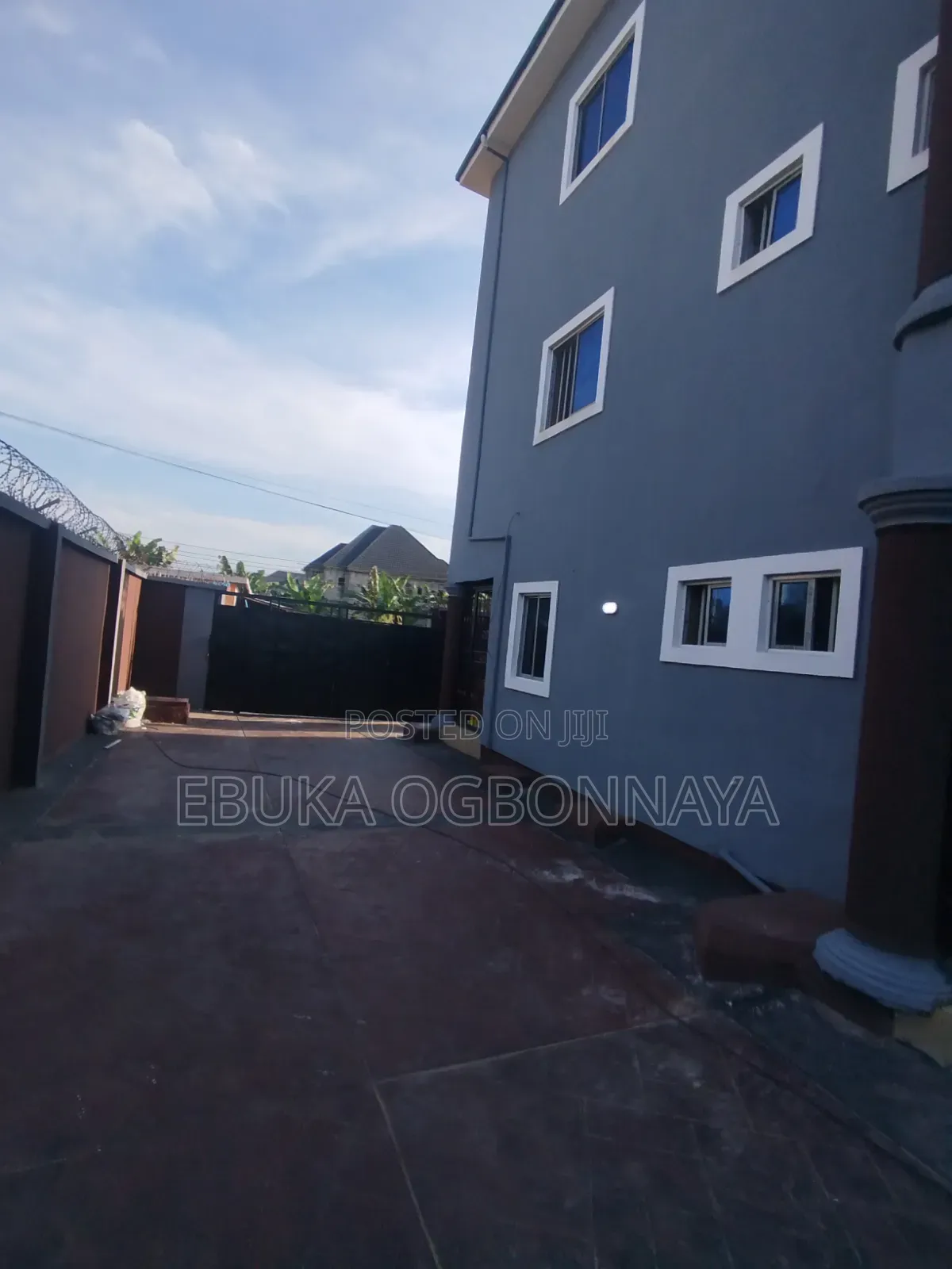 2bdrm Block of Flats in County Garden, Port-Harcourt for rent