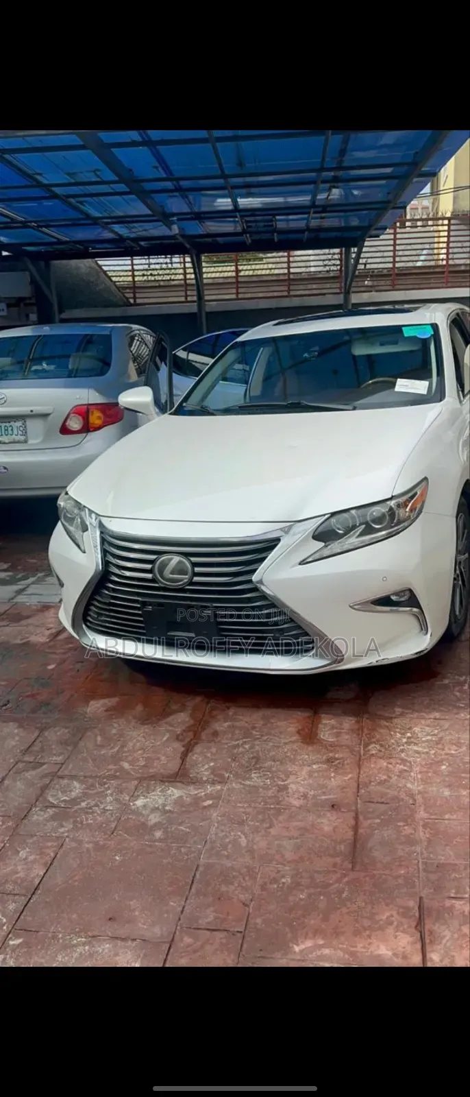 Lexus ES 350 FWD 2017 White