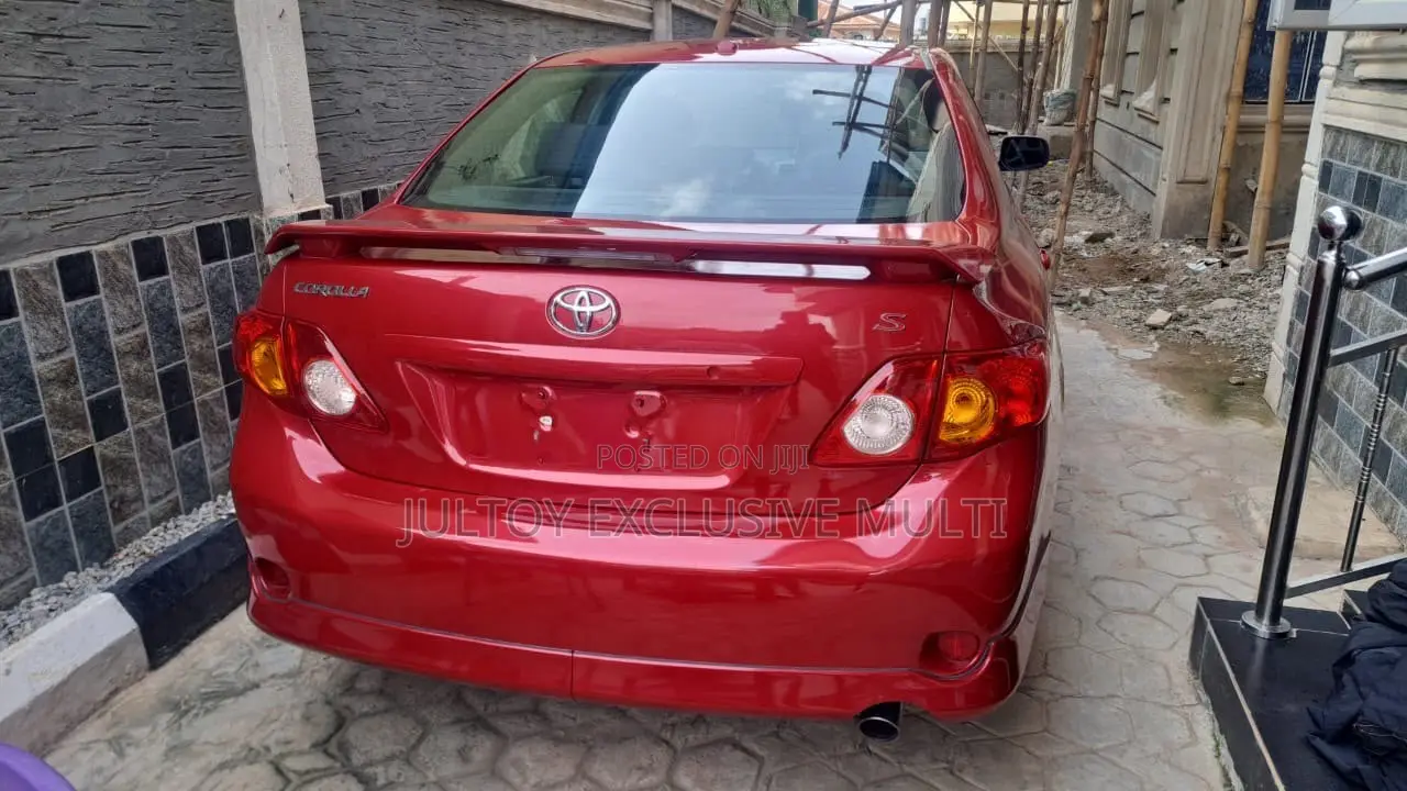Toyota Corolla S 4dr Sedan (1.8L 4cyl 4A) 2010 Red