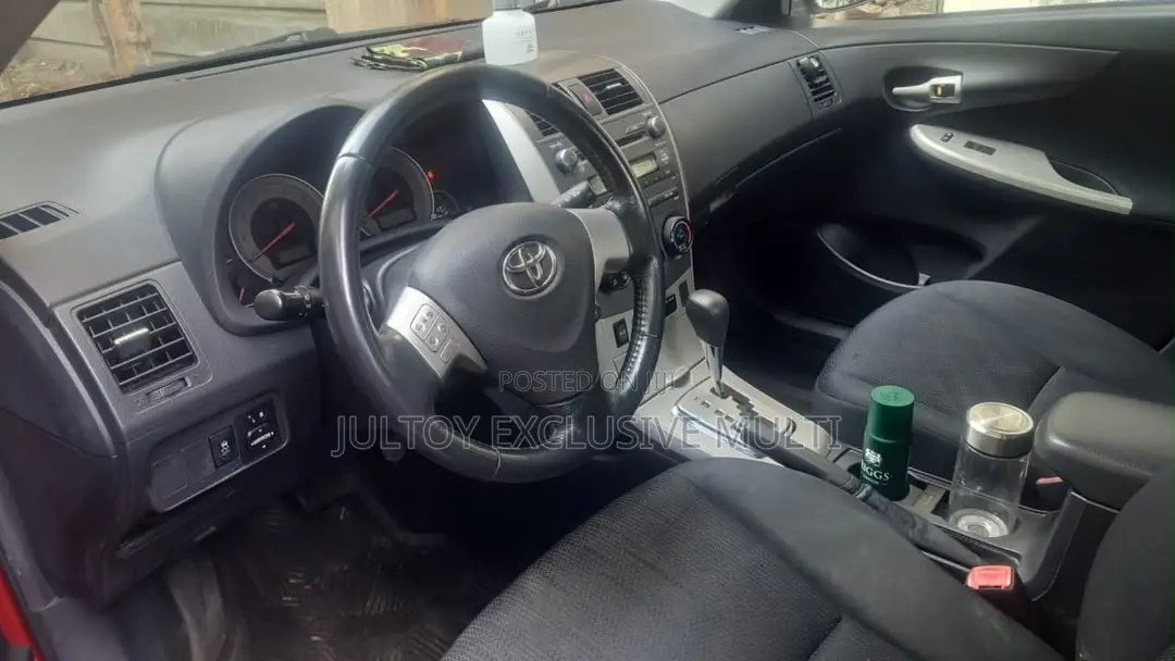 Toyota Corolla S 4dr Sedan (1.8L 4cyl 4A) 2010 Red