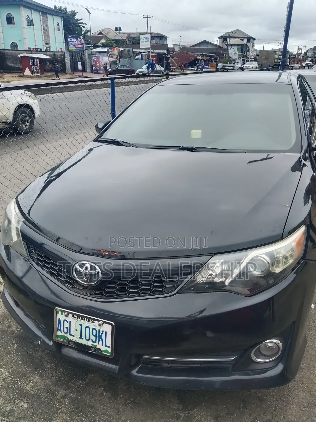Toyota Camry SE 4dr Sedan (2.5L 4cyl 6A) 2013 Black