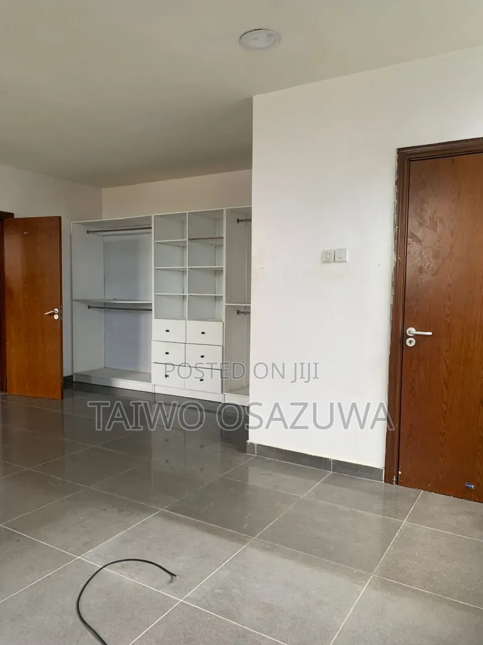 3bdrm Apartment in Christ Chapel, Lekki Phase 1 for rent