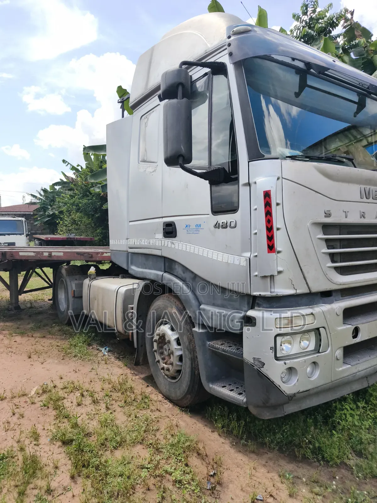 Iveco Stralis 480 Truck With Tipping Pump- Single Axle - Foreign Use