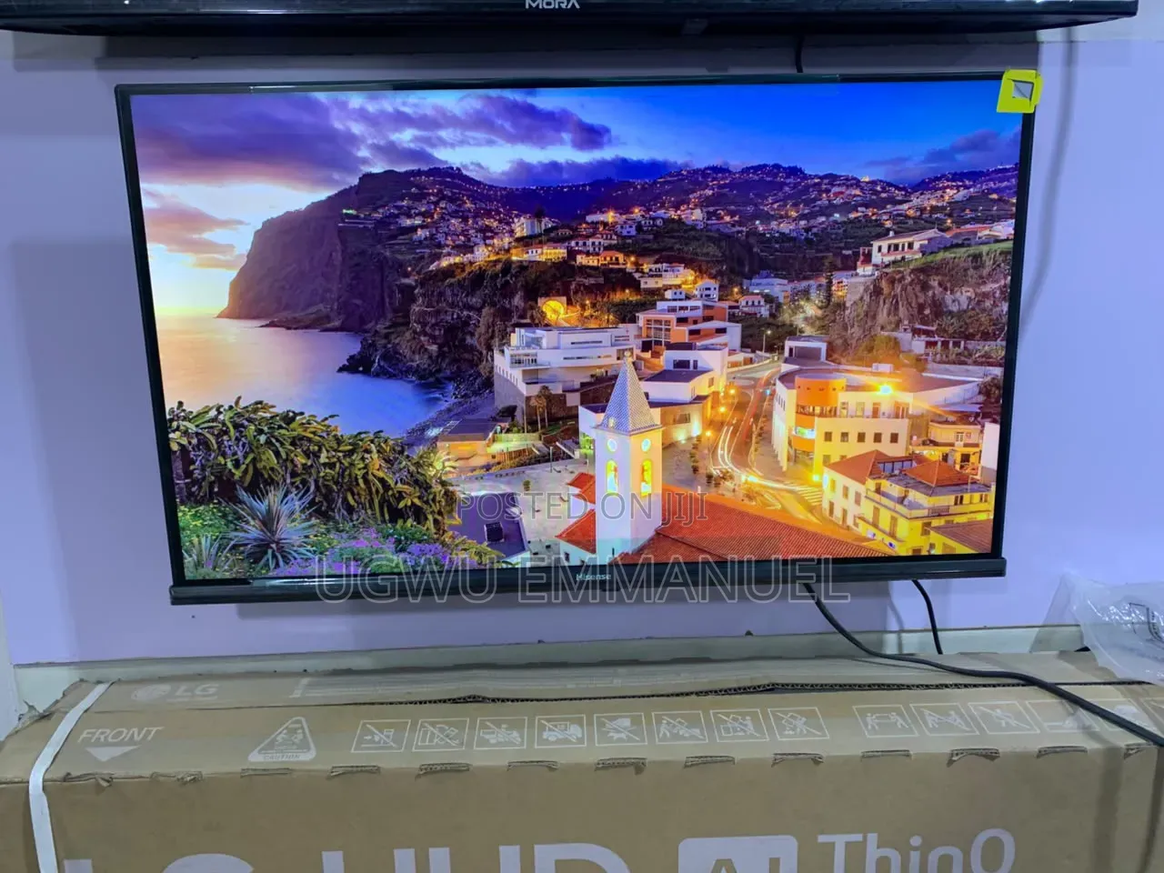 Hisense 32 Smart TV