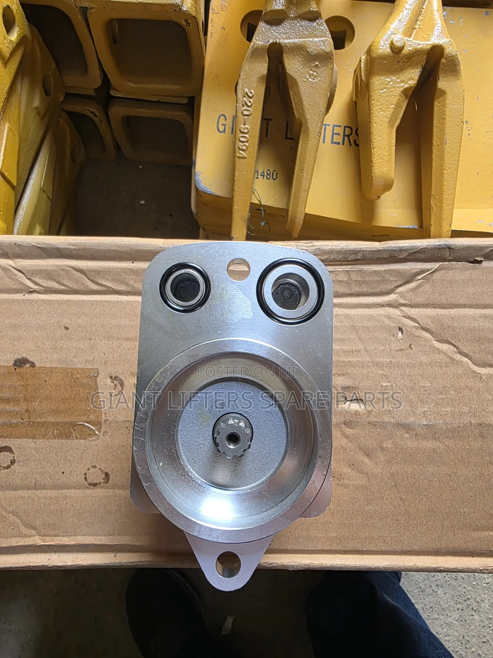 330b Pilot / Charging Pump – 9 Teeth