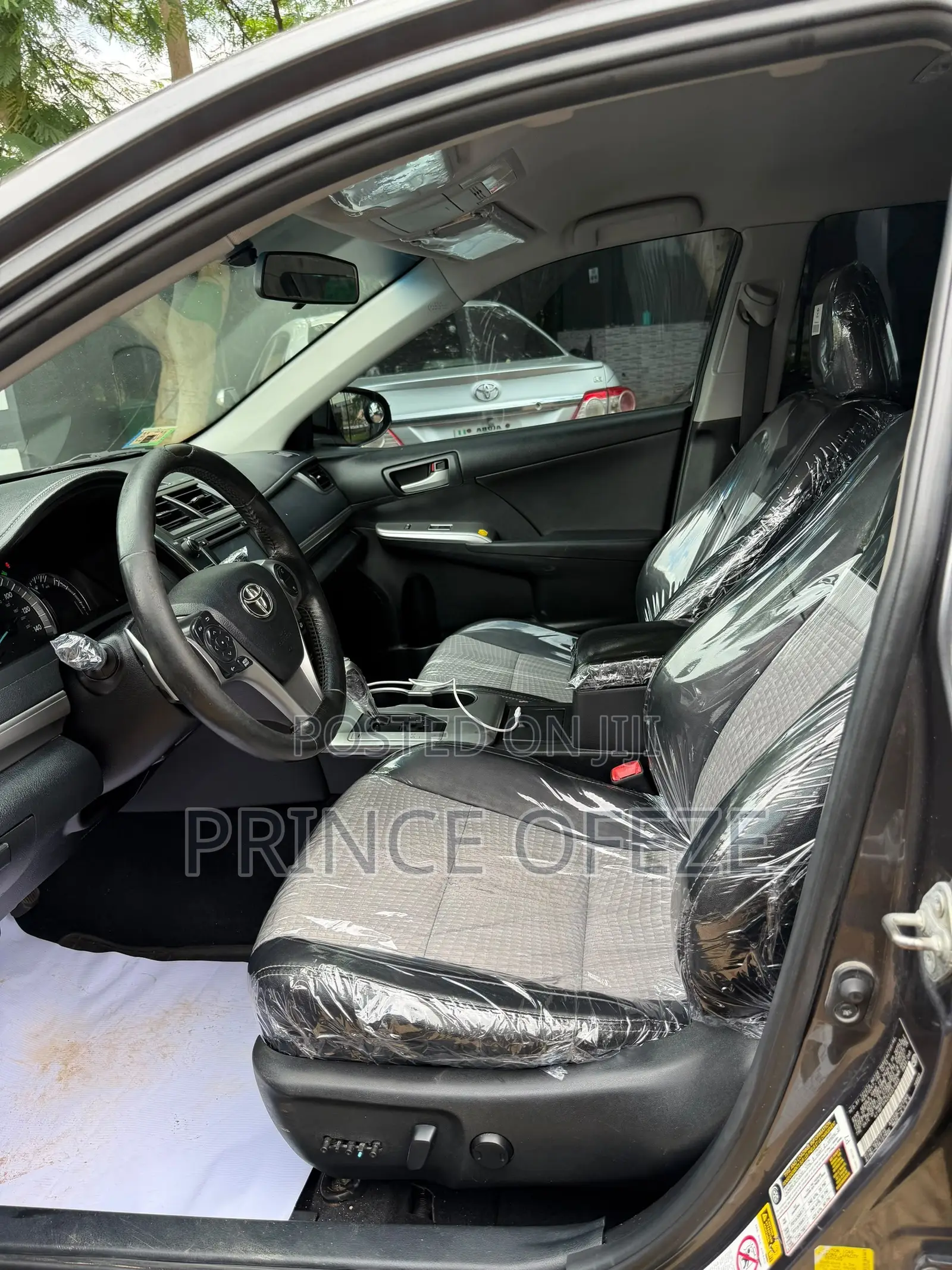 Toyota Camry 2014 Gray