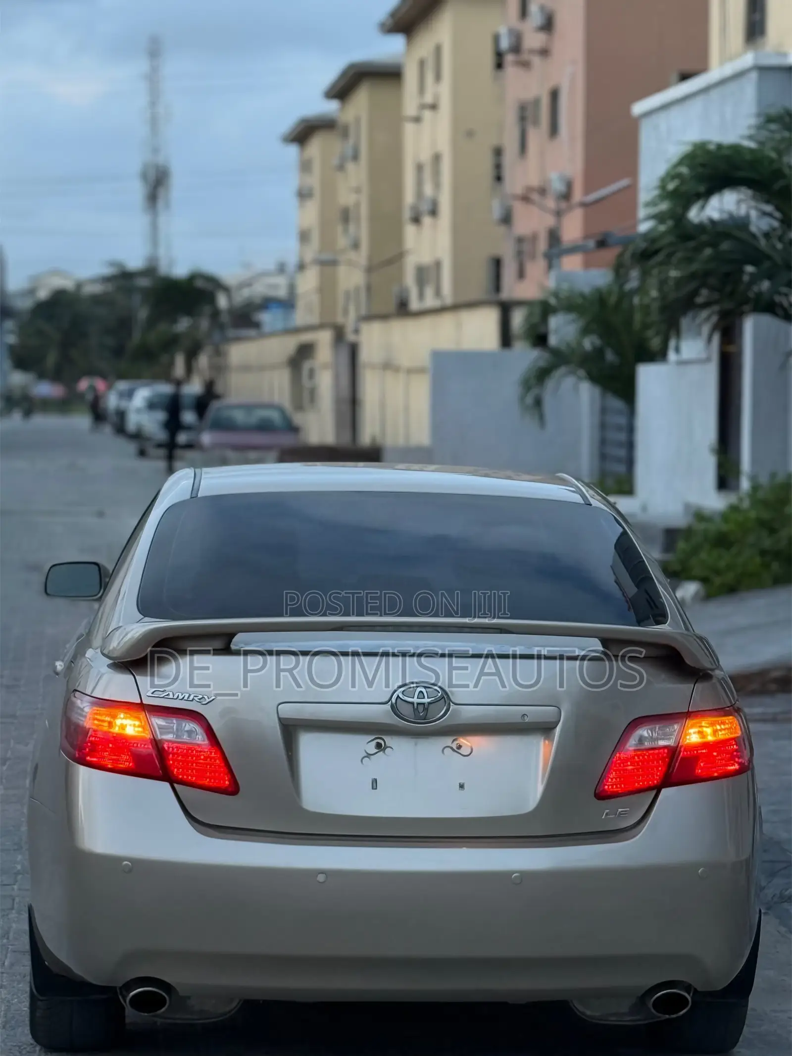 Toyota Camry LE V6 4dr Sedan (3.5L 6cyl 6AM) 2007 Gold