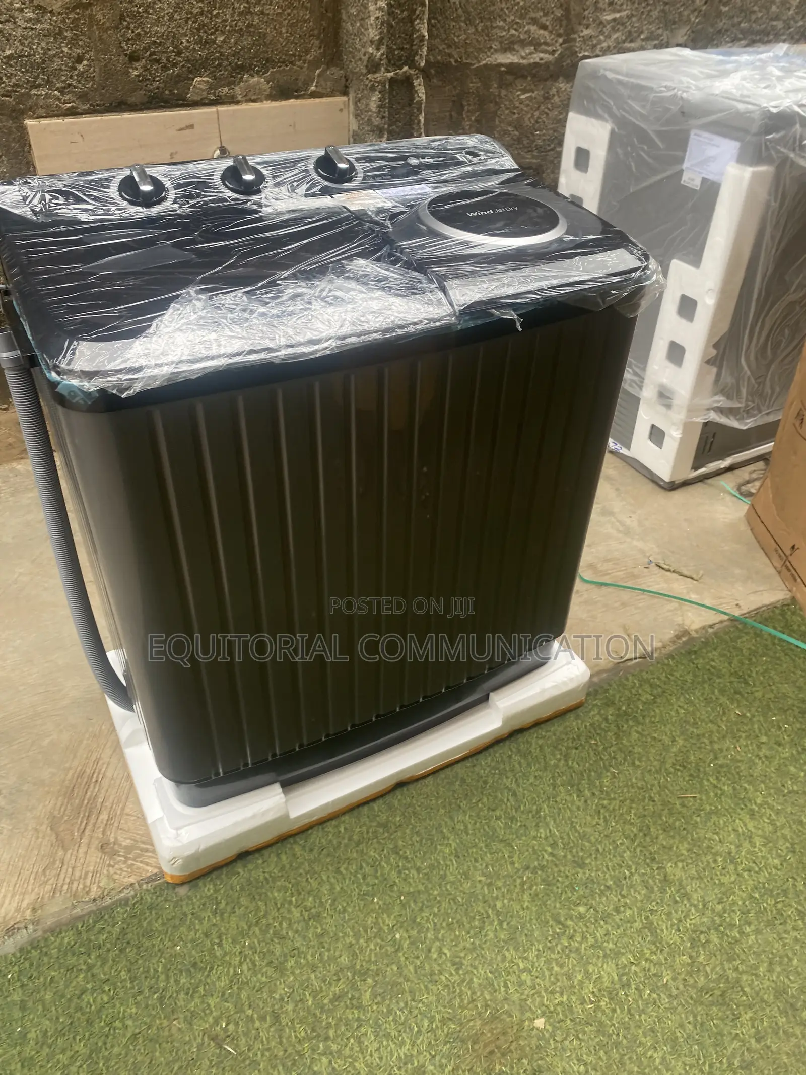 LG P800R3AGNC 8KG Wash 5KG Dry Laundry Appliance