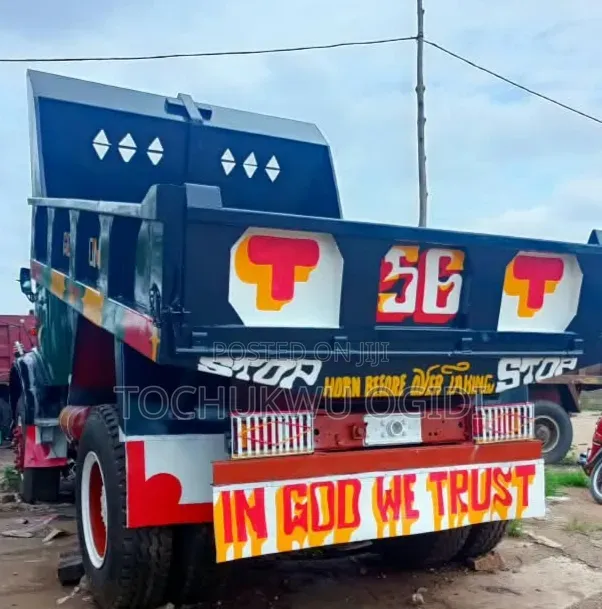 Tipper 911