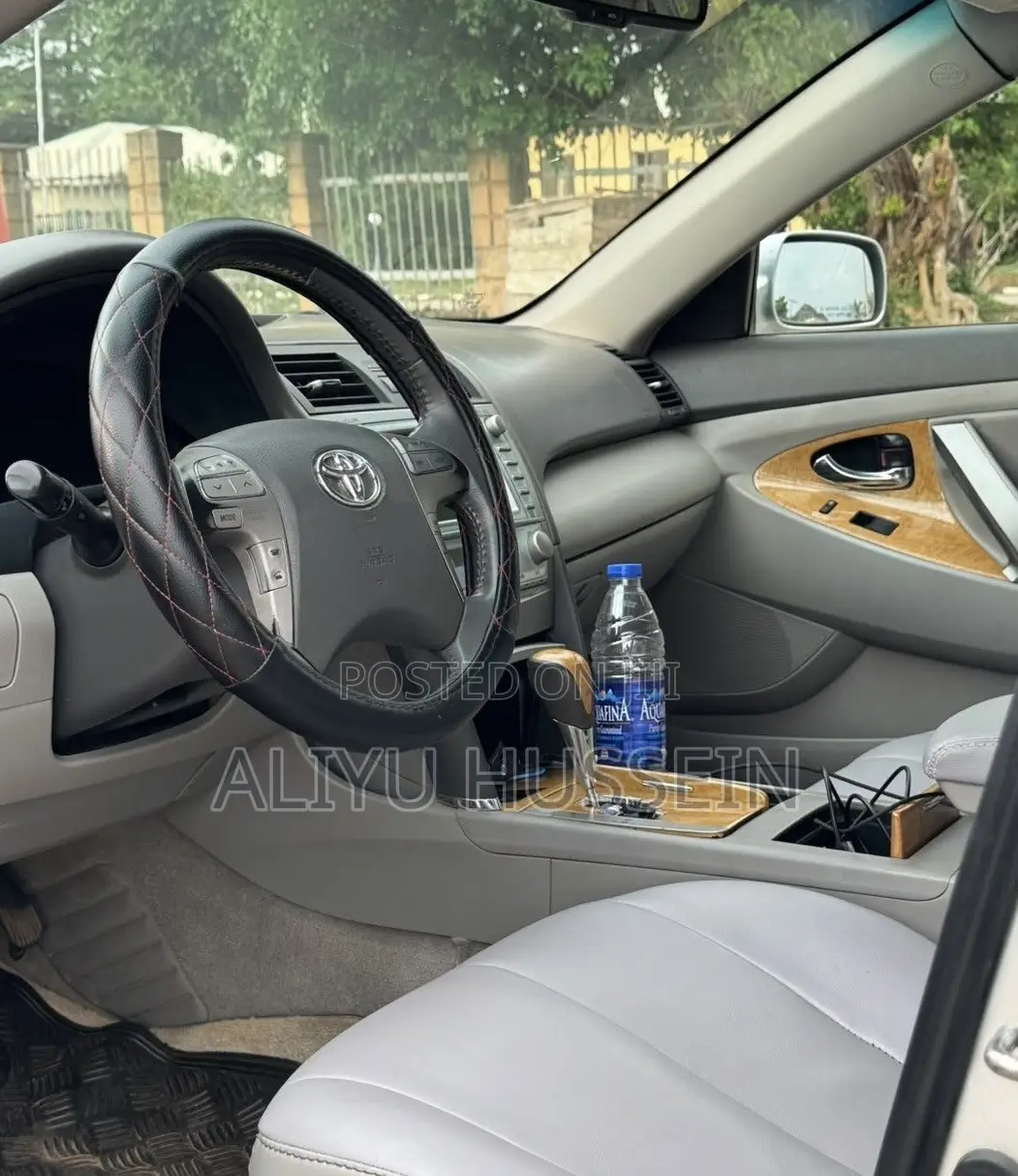 Toyota Camry 2008 Silver