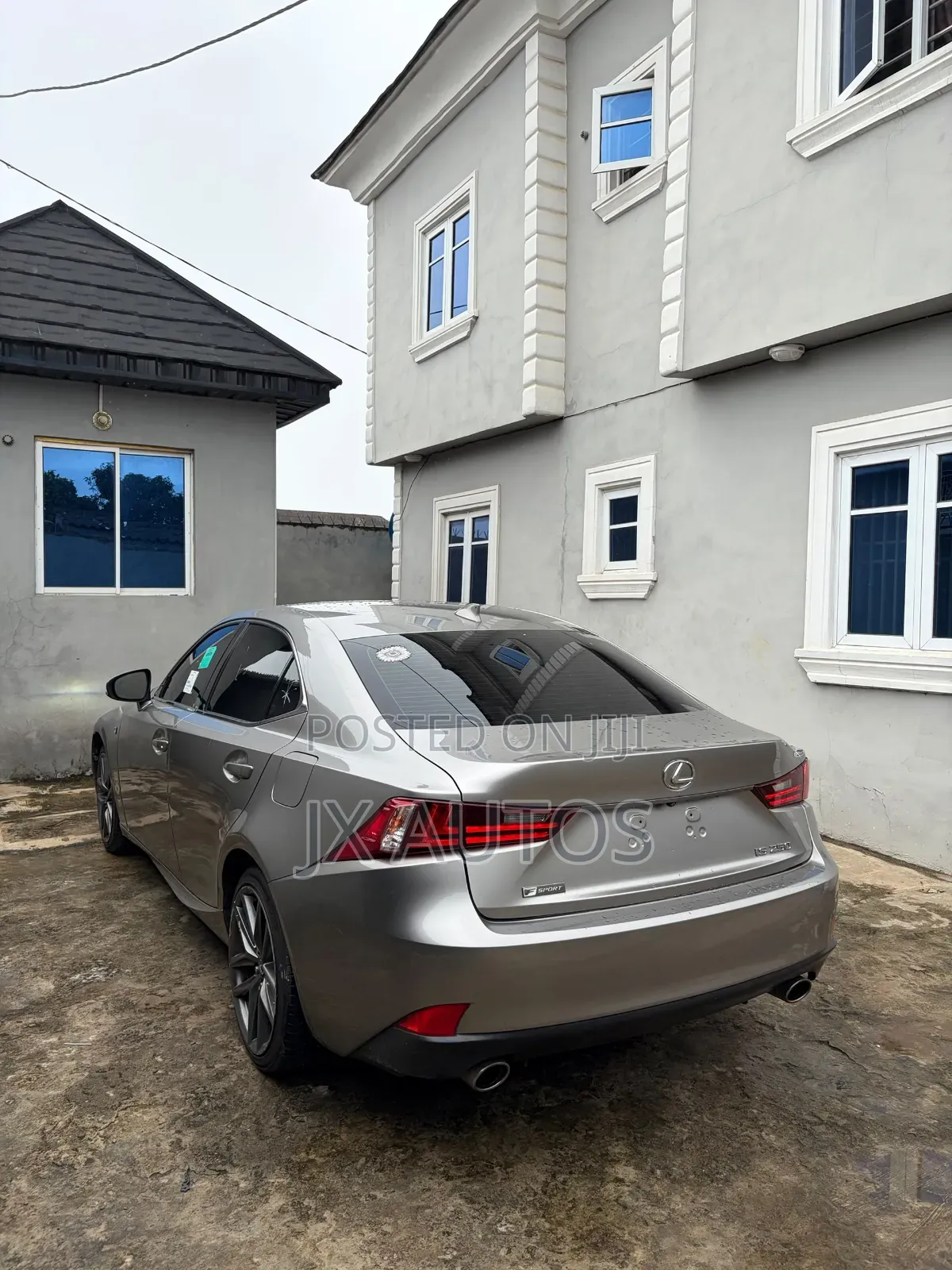 Lexus IS 250 4WD 2015 Gold