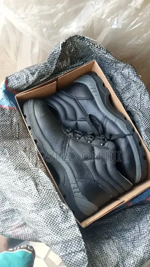 Safety Shoe