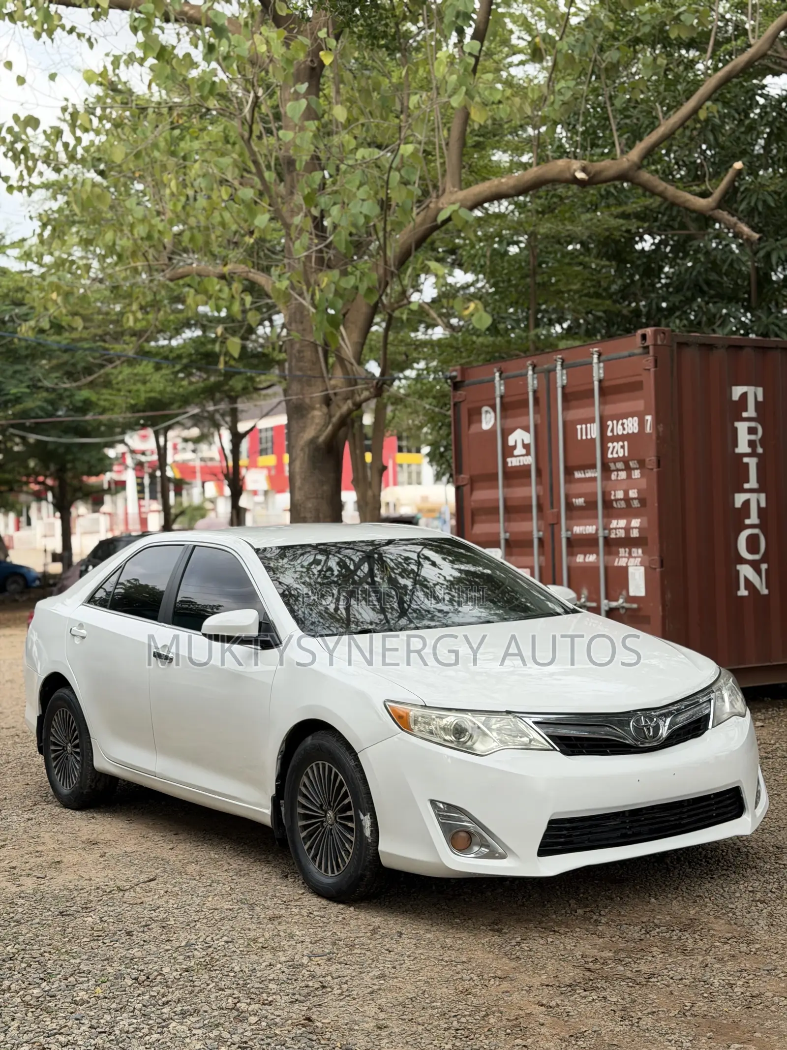Toyota Camry 2013 White