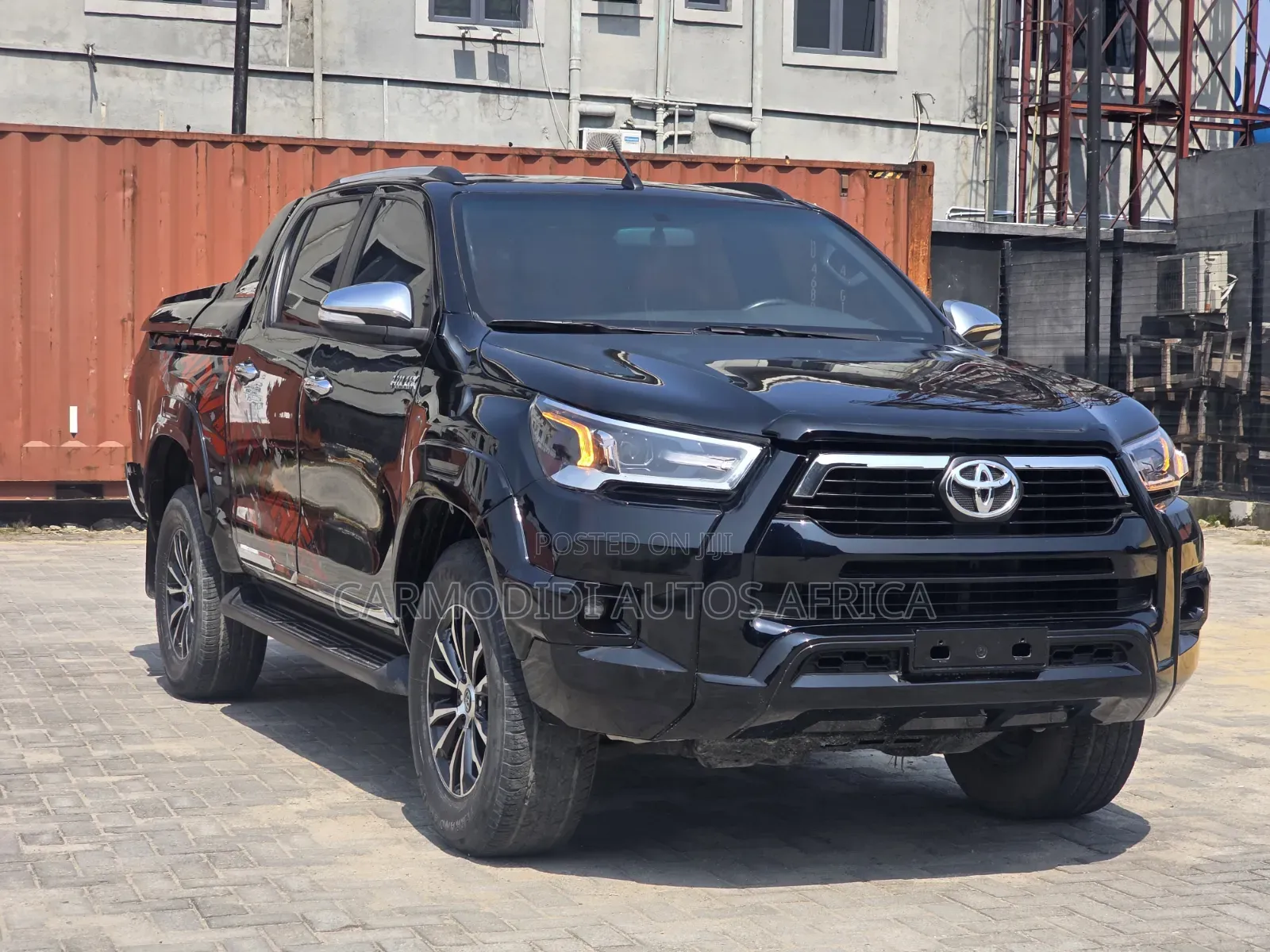Toyota Hilux 2016 Black