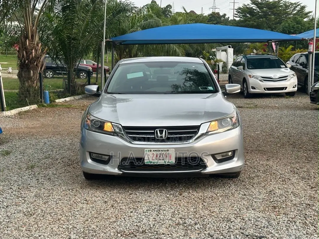 Honda Accord Sport 4dr Sedan FWD (2.4L 4cyl 2A) 2013 Gray