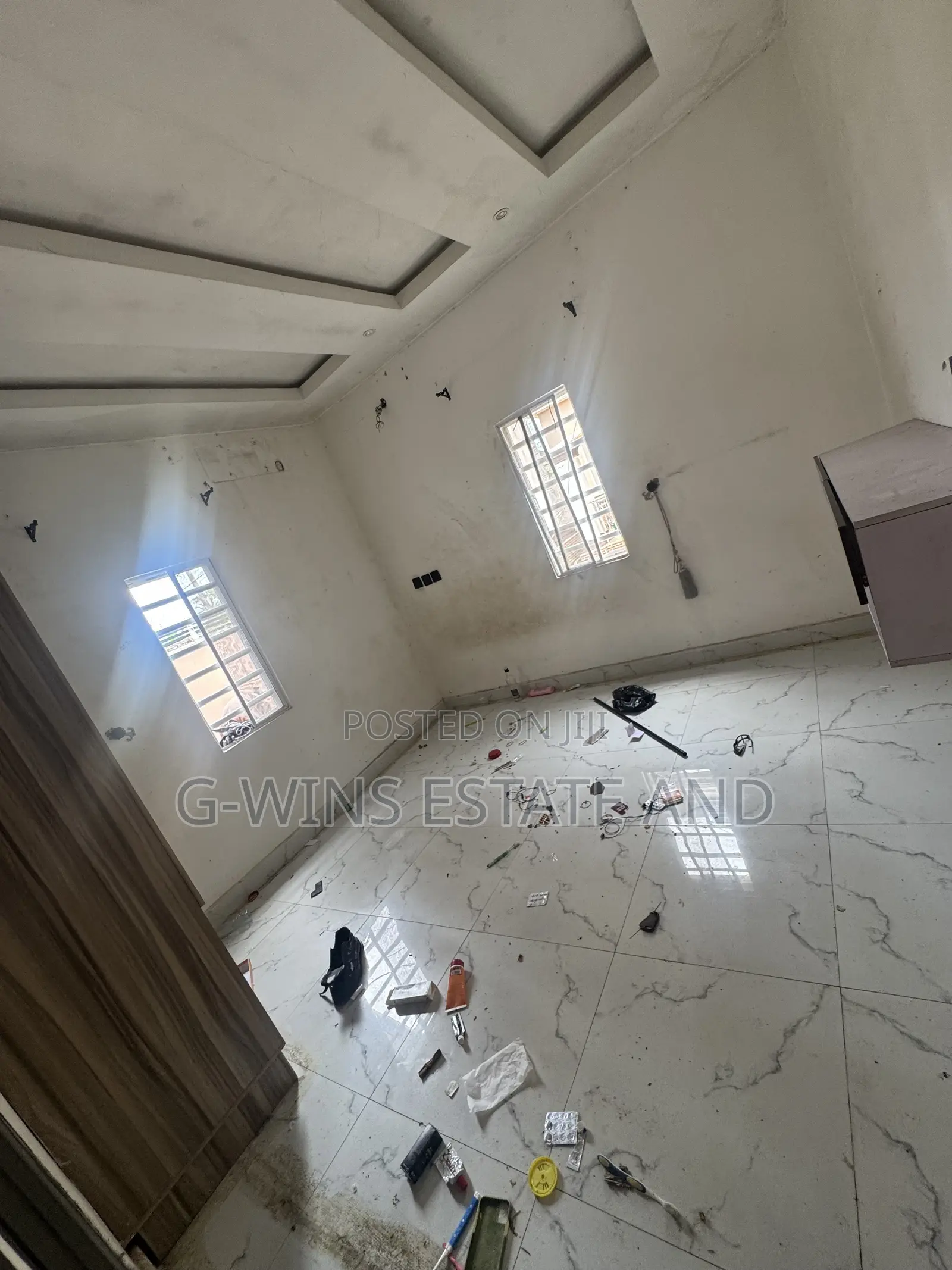 3bdrm Apartment in Obazagbon/Okhuoromi, Benin City for rent