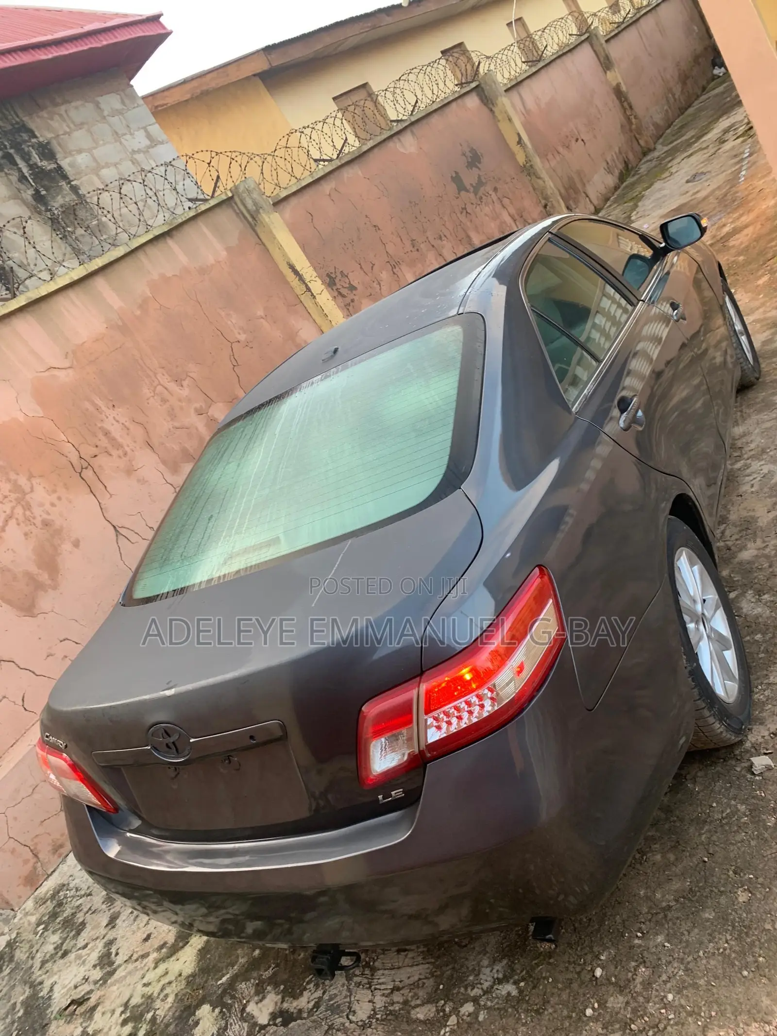 Toyota Camry 2010 Gray