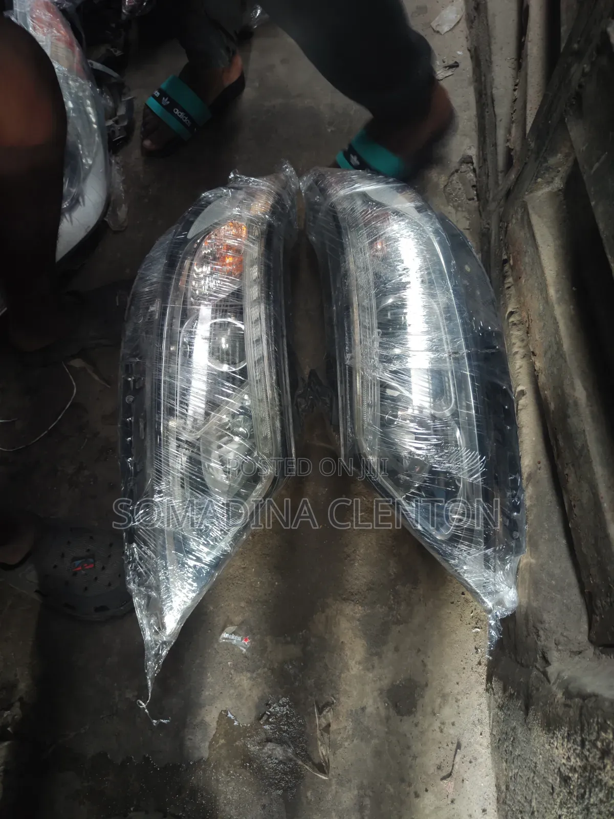 Head Lamp Set Kia Sorrento 2014 Model