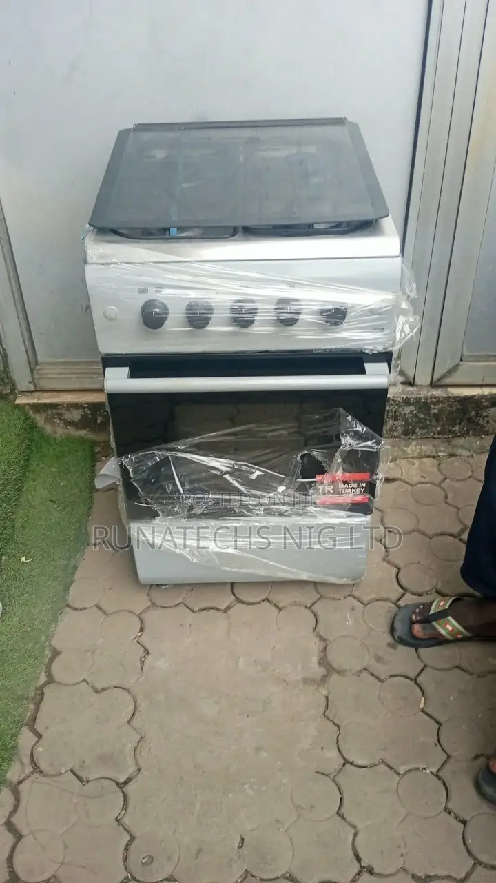 Scanfrost 50x50 4 Gas Cooker With Oven and Griller Uk Used