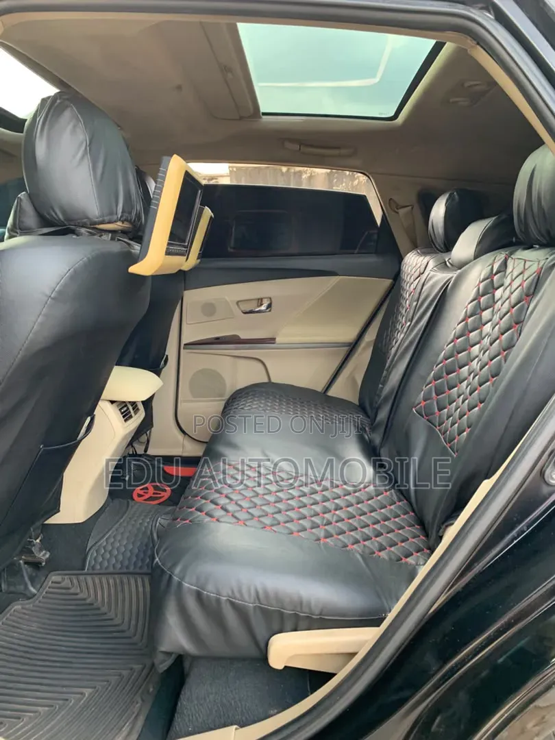 Toyota Venza 2010 Black