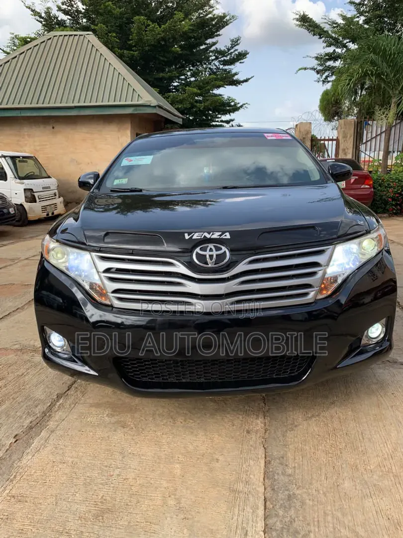 Toyota Venza 2010 Black