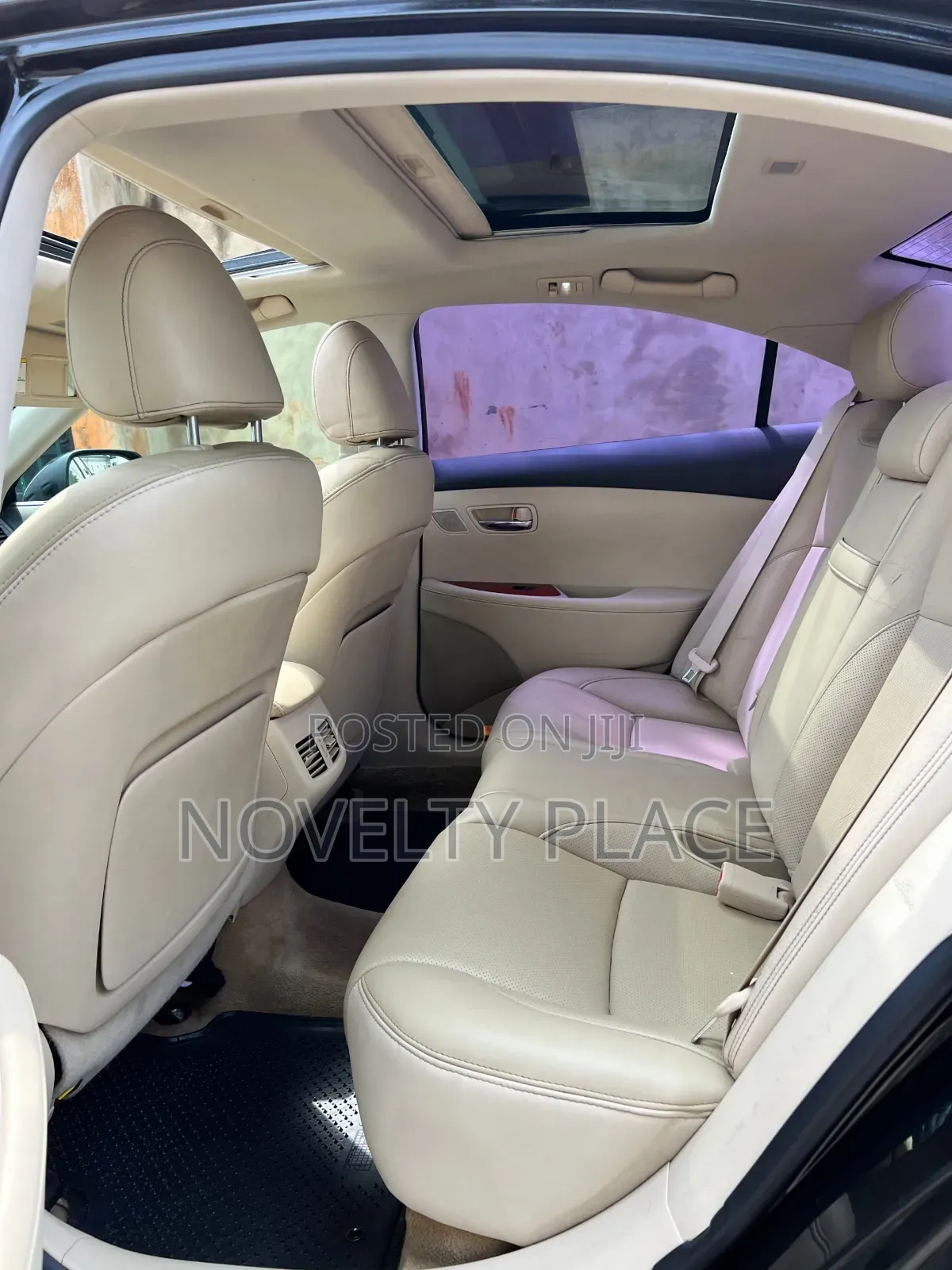 Lexus ES 350 2011 Black