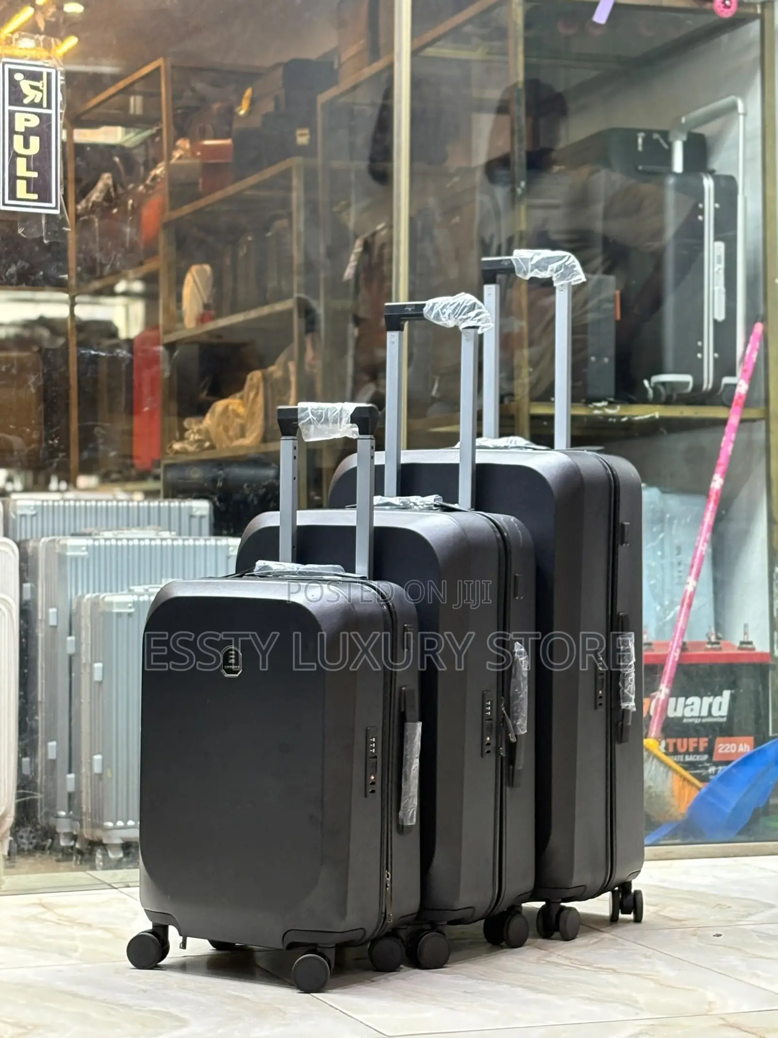 High Quality Luxury Traveling Luggage