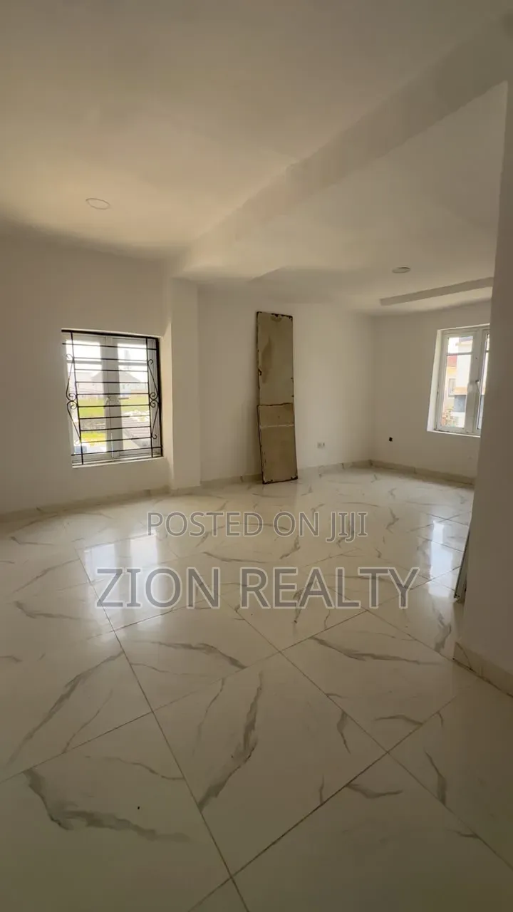 2bdrm Apartment in Call In Access, Sangotedo for rent
