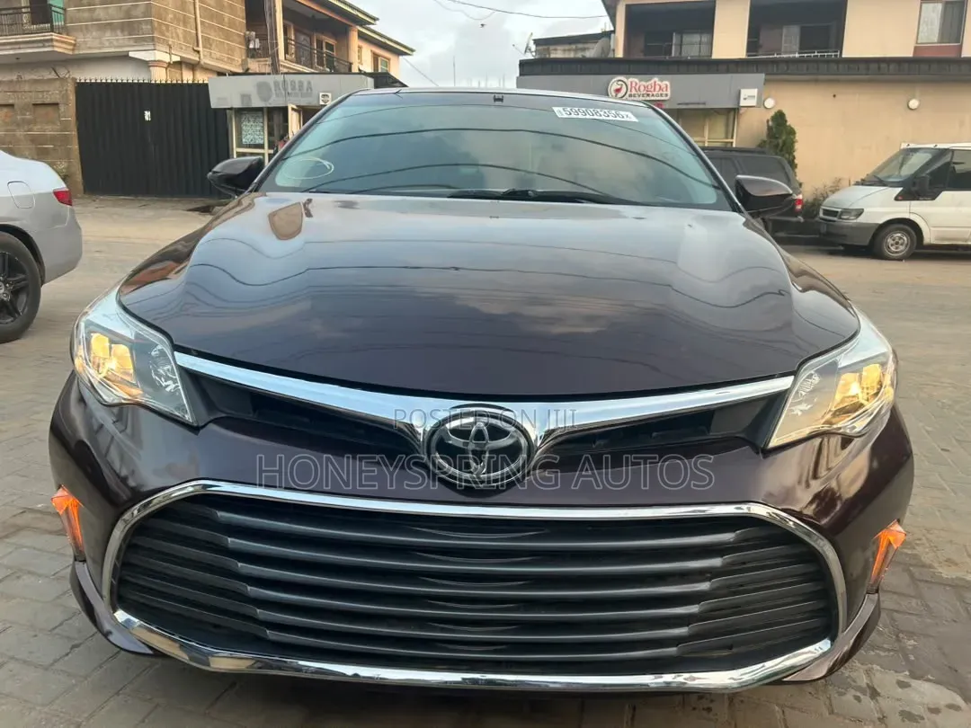 Toyota Avalon XLE 4dr Sedan (3.5L 6cyl 6A) 2014 Maroon