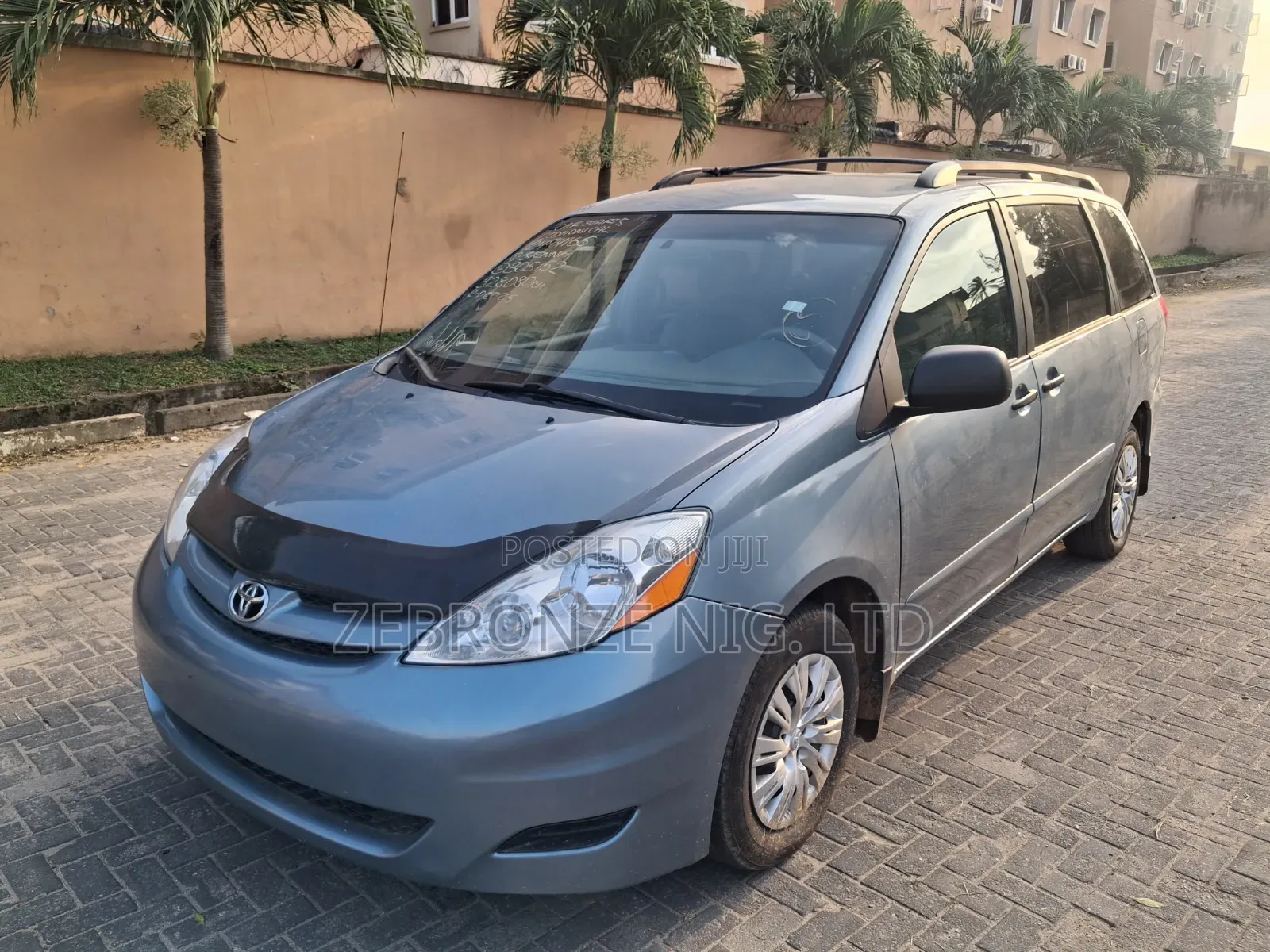 Toyota Sienna CE 8 Passenger 2010 Blue