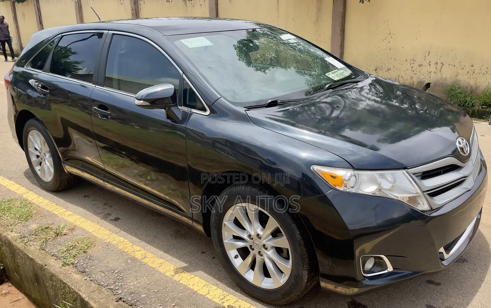 Toyota Venza LE 4dr Wagon (2.7L 4cyl 6A) 2014 Black