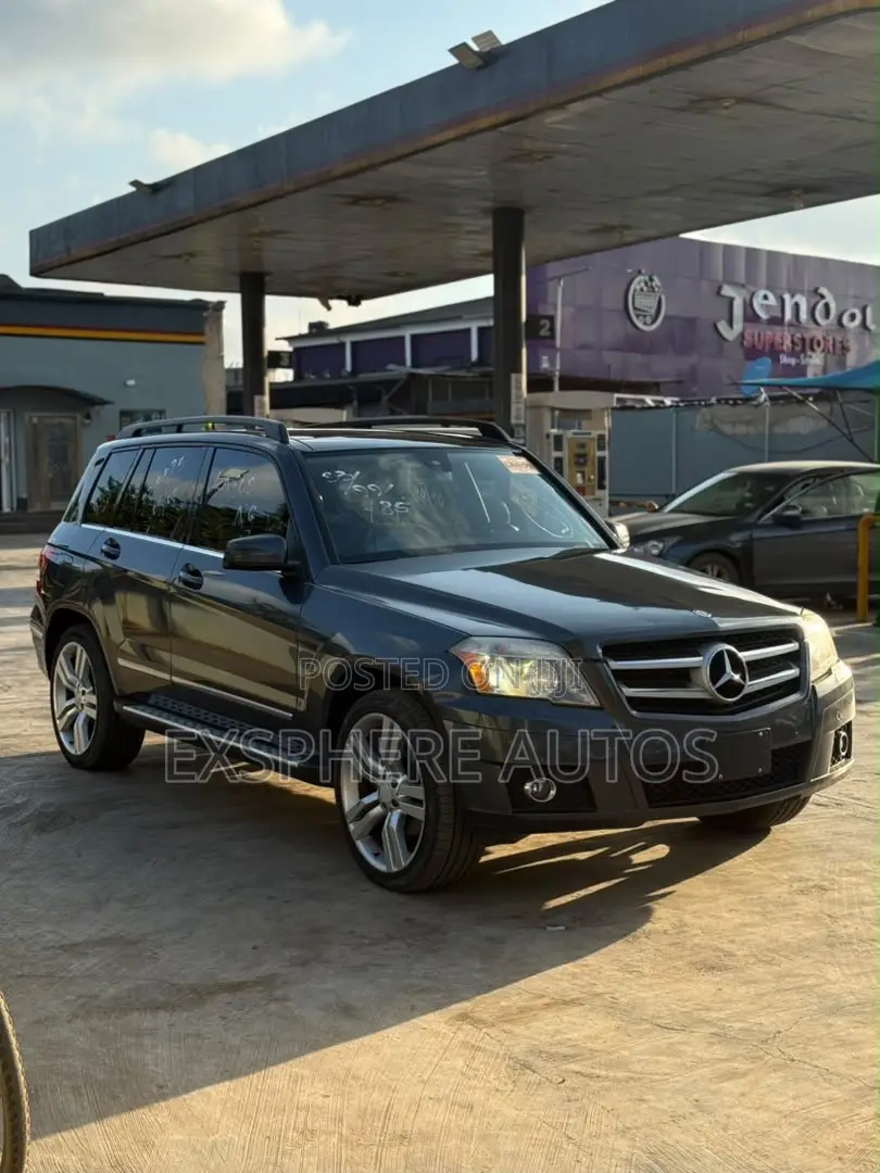 Mercedes-Benz GLK-Class 2010 Gray