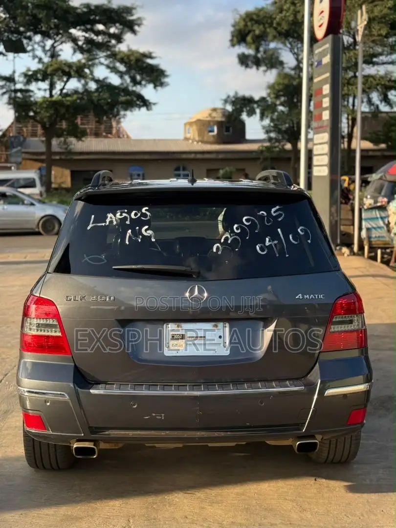 Mercedes-Benz GLK-Class 2010 Gray