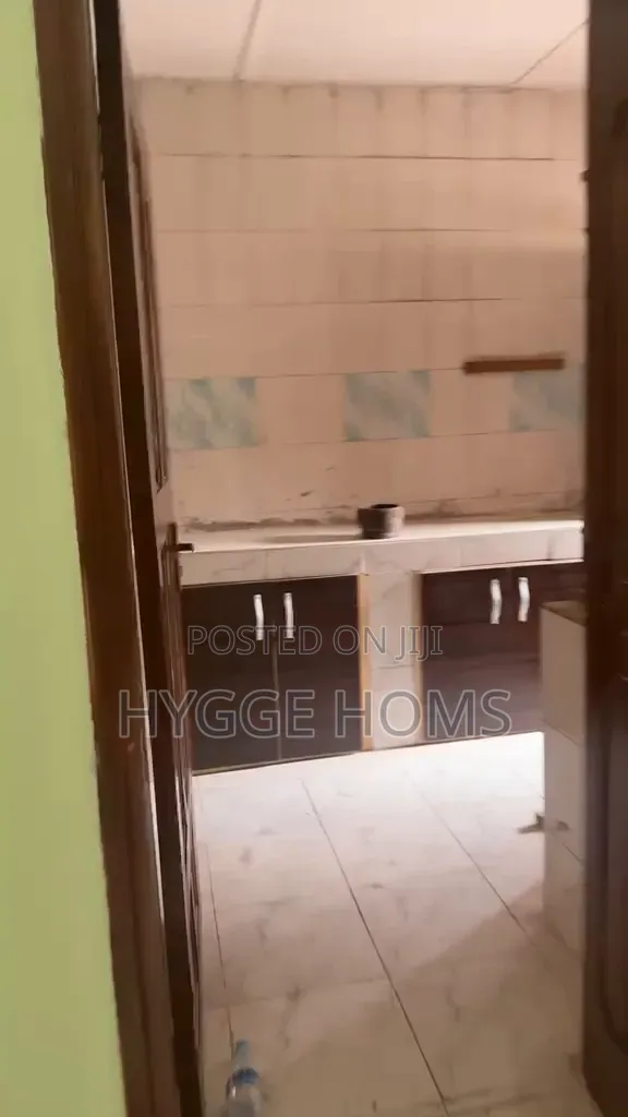 3bdrm Apartment in Maplewood Estate, Oko-Oba for rent