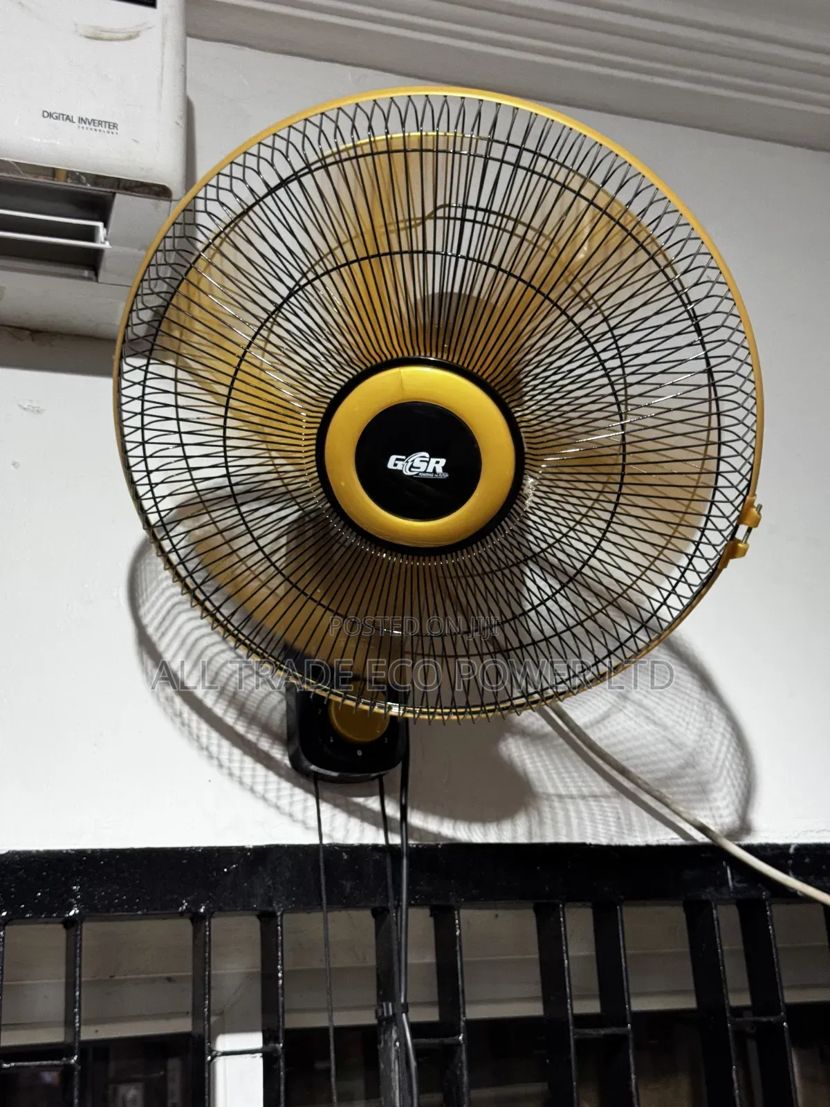 GSR DZIRE16-inch Wall-Mounted Fan
