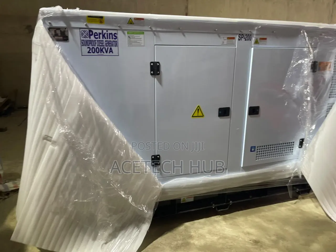 Perkins 200kVA Soundproof Diesel Generator for Sale