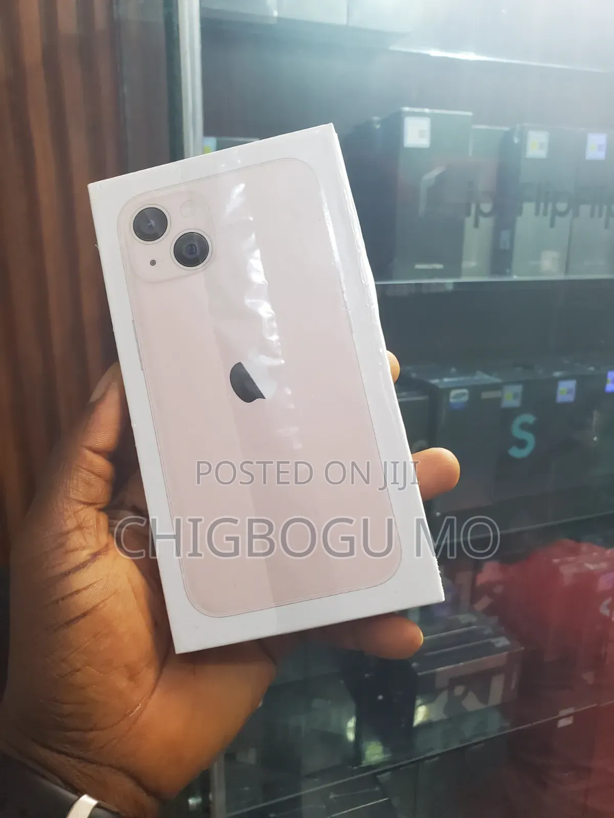 New Apple iPhone 13 256 GB Pink
