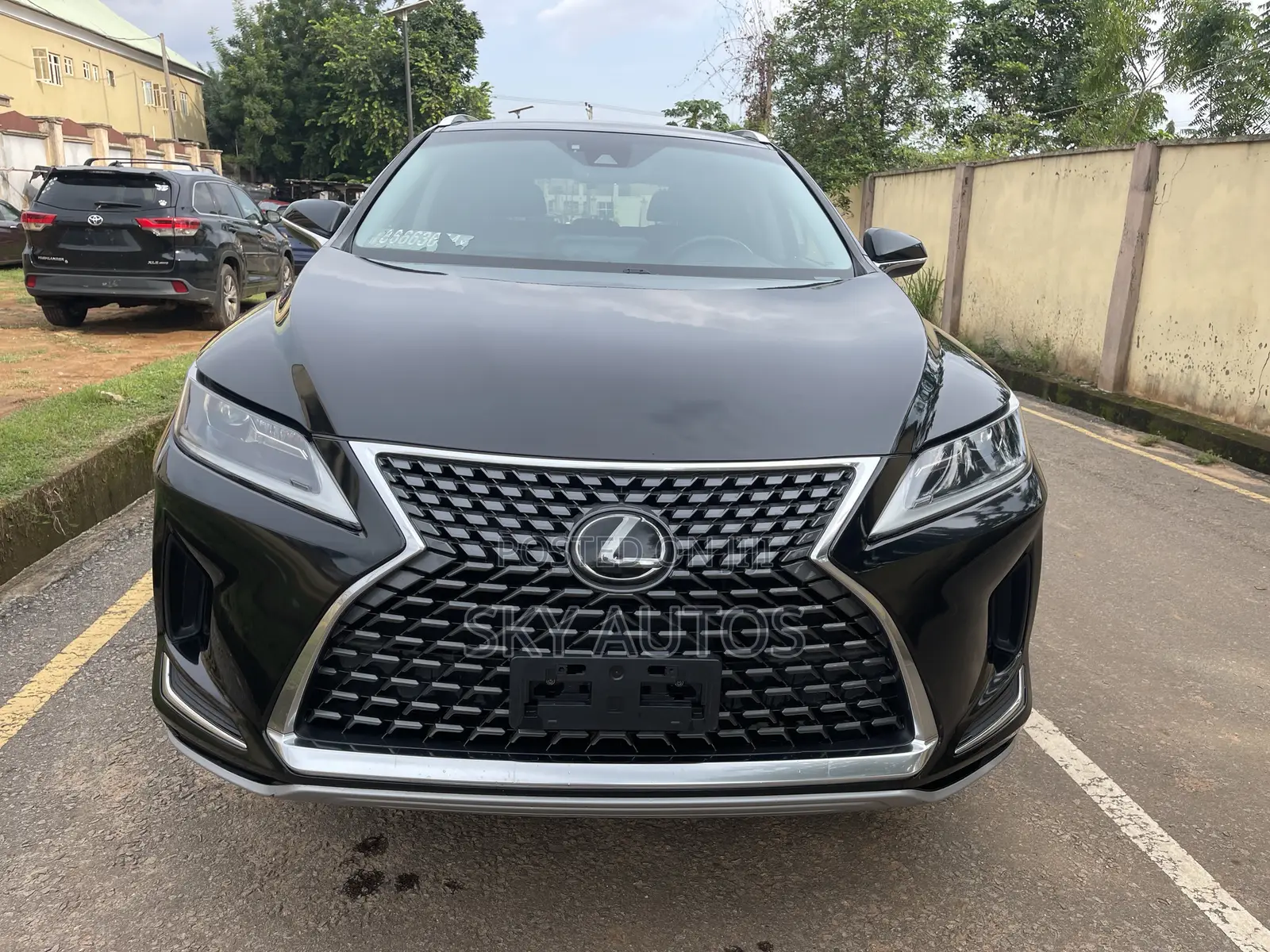 Lexus RX 2021 Black