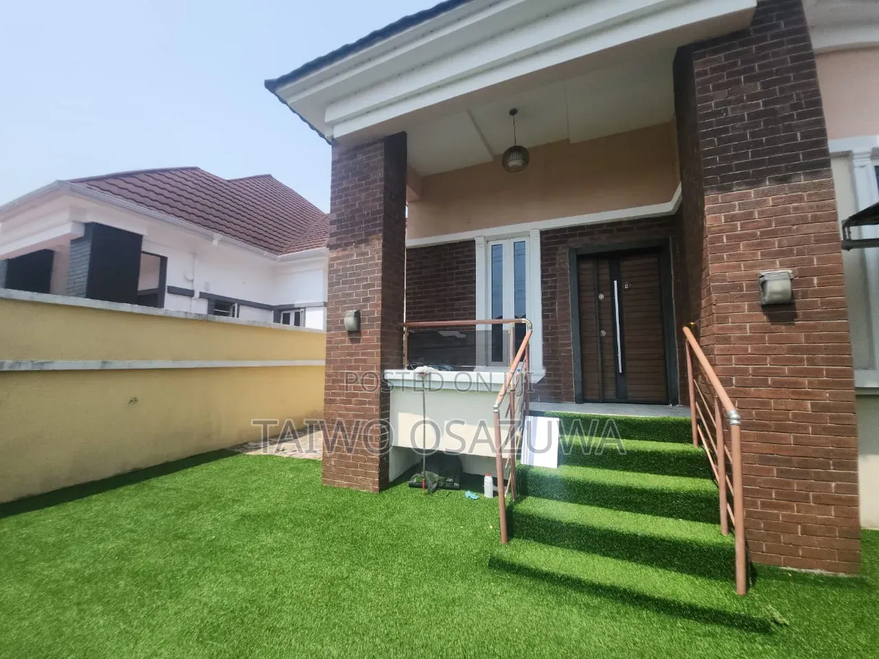 3bdrm Bungalow in Divine Homes Estate, for rent