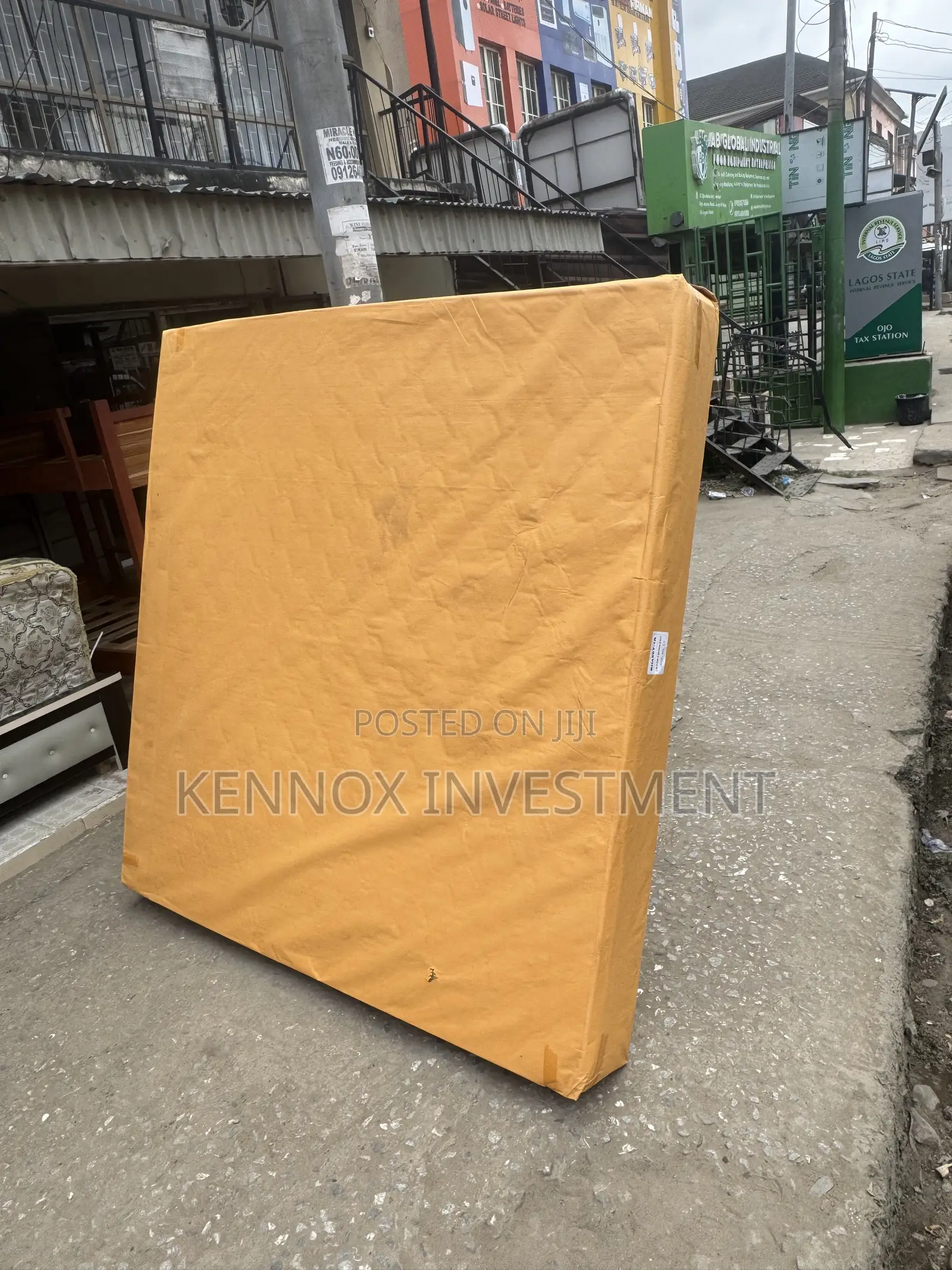 6 by 6 / 6 by 7 Standard 10inches Mattress(10yrs Warranty).