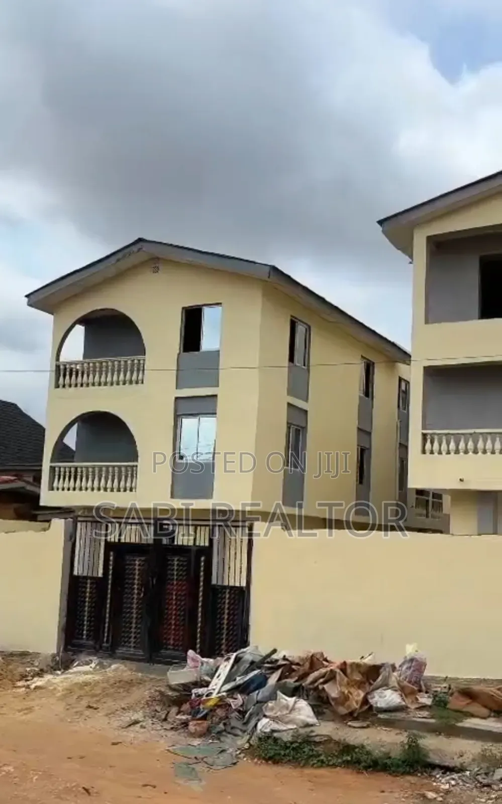 3bdrm Block of Flats in Egbeda for sale
