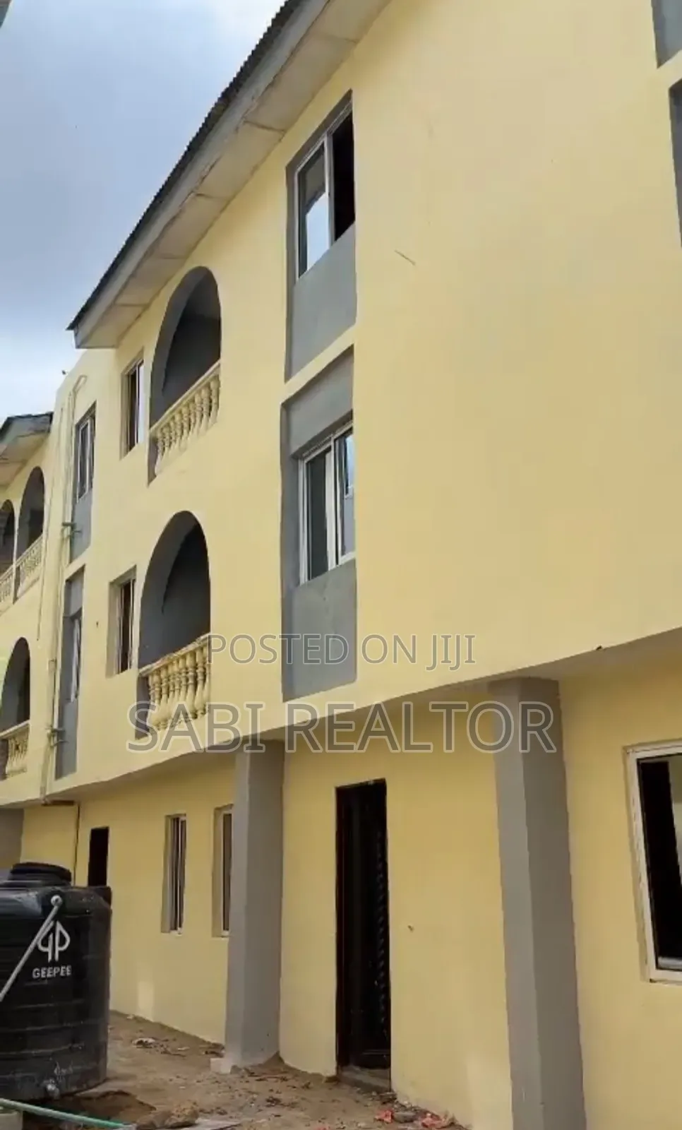 3bdrm Block of Flats in Egbeda for sale