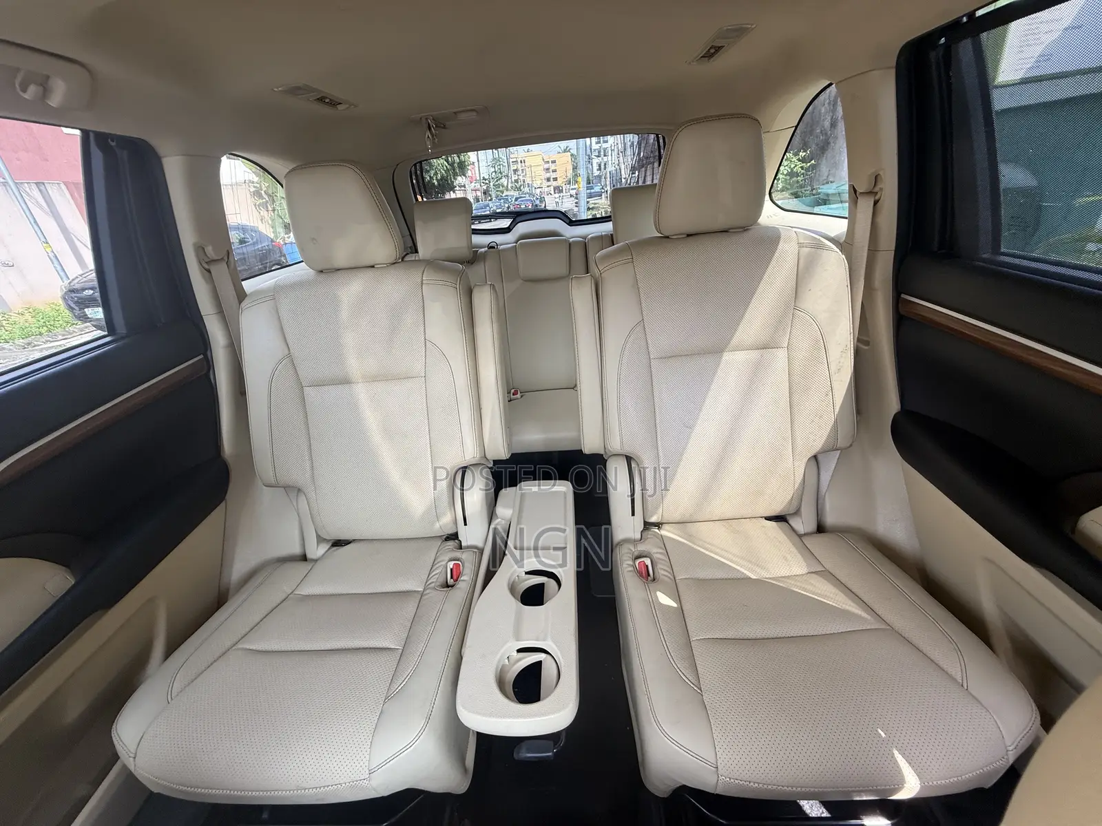 Toyota Highlander Limited 2019 White