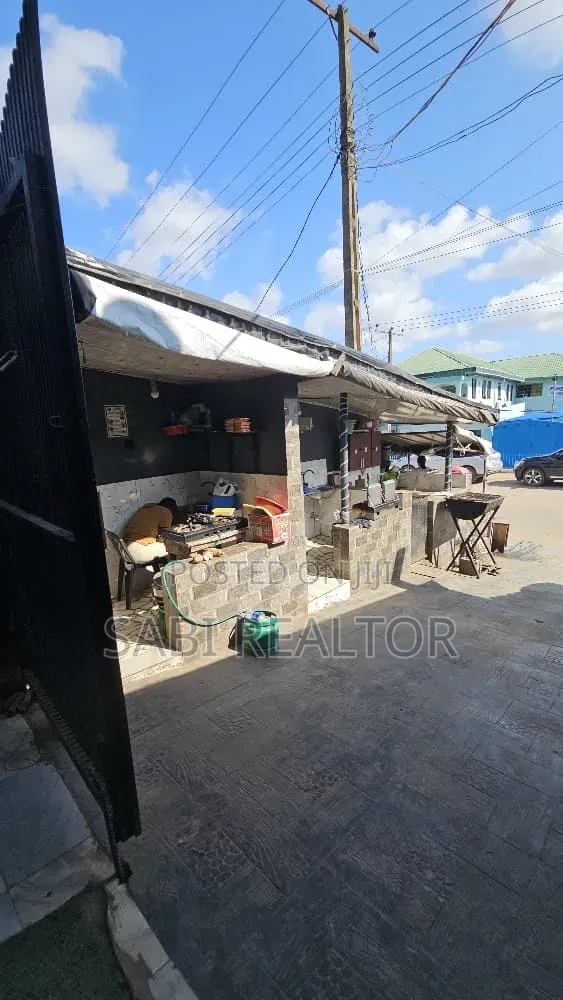 Prime Hotel and Lounge Along Ikola Road Ipaja Lagos for Sale