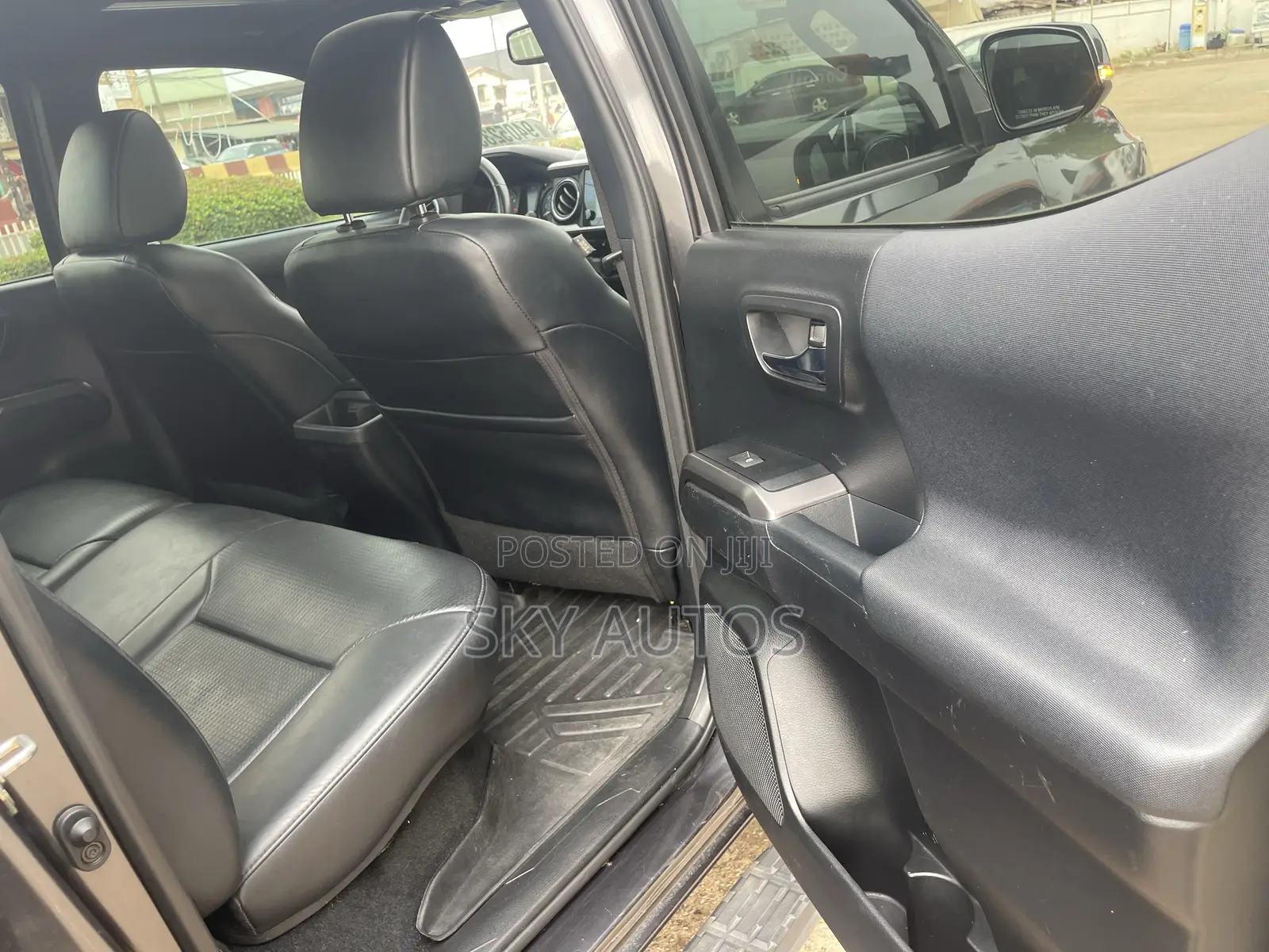 Toyota Tacoma 2019 Gray