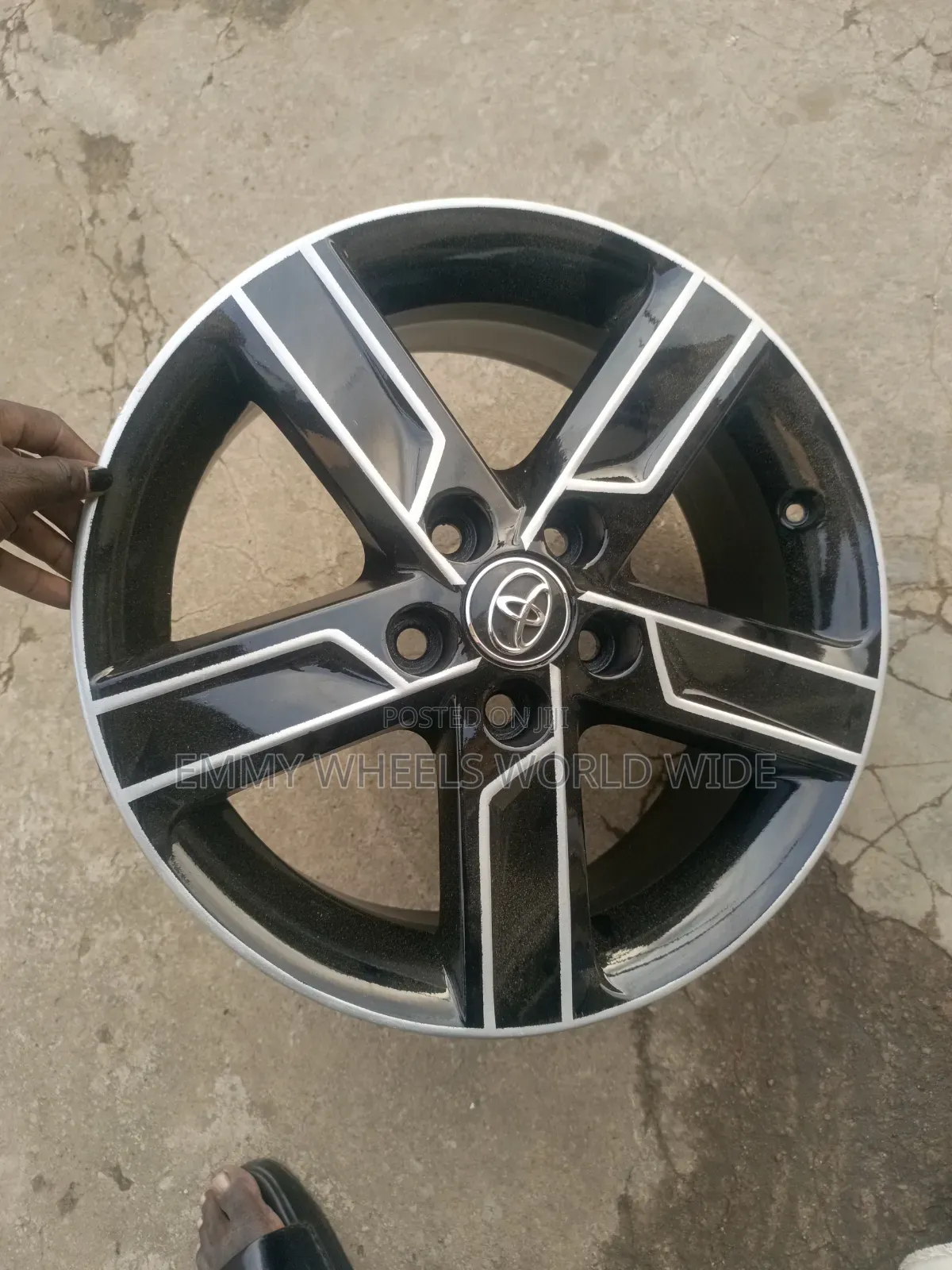 17inches for Toyota Camry Black and Silver Direct Tokunbo 2012 Camry