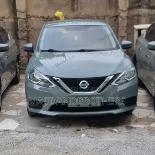 Nissan Sylphy 2021 Gray